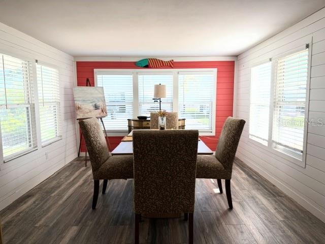 813 S GREEN CIR — photo 6