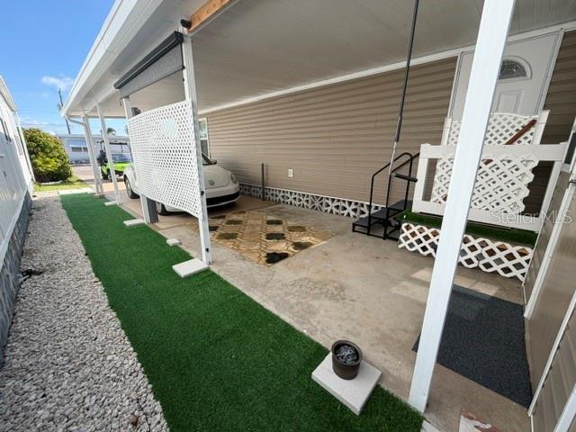 813 S GREEN CIR — photo 18