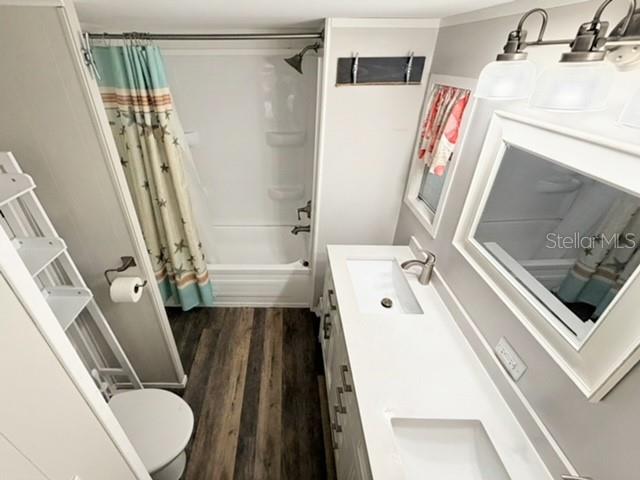 813 S GREEN CIR — photo 15