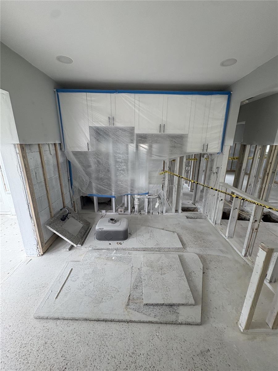 1890 SAN MATEO DR — photo 4