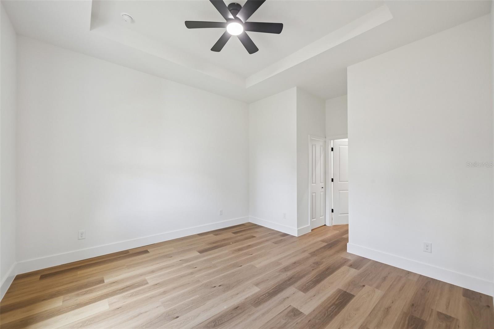 1847 RUSSELLVILLE ST — photo 13