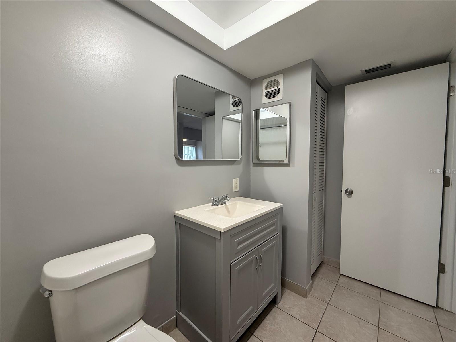 1433 S BELCHER RD #C11 — photo 19