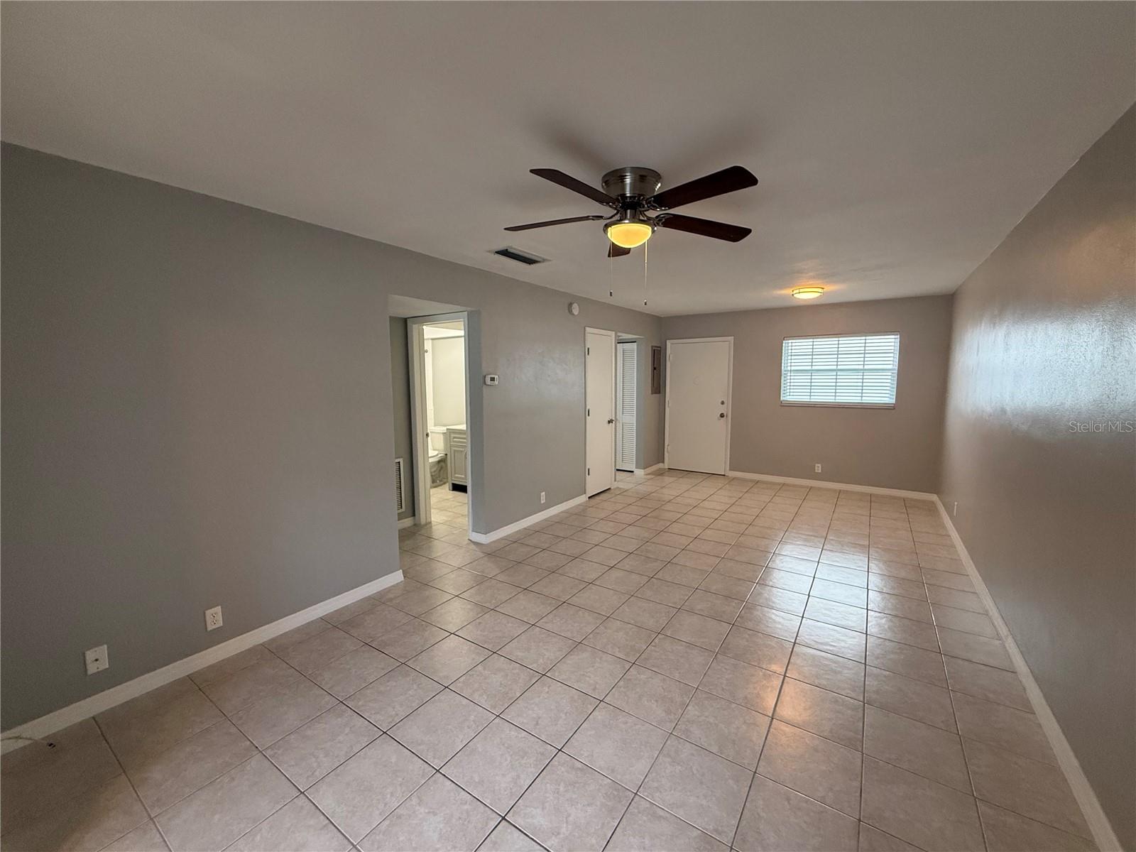 1433 S BELCHER RD #C11 — photo 3