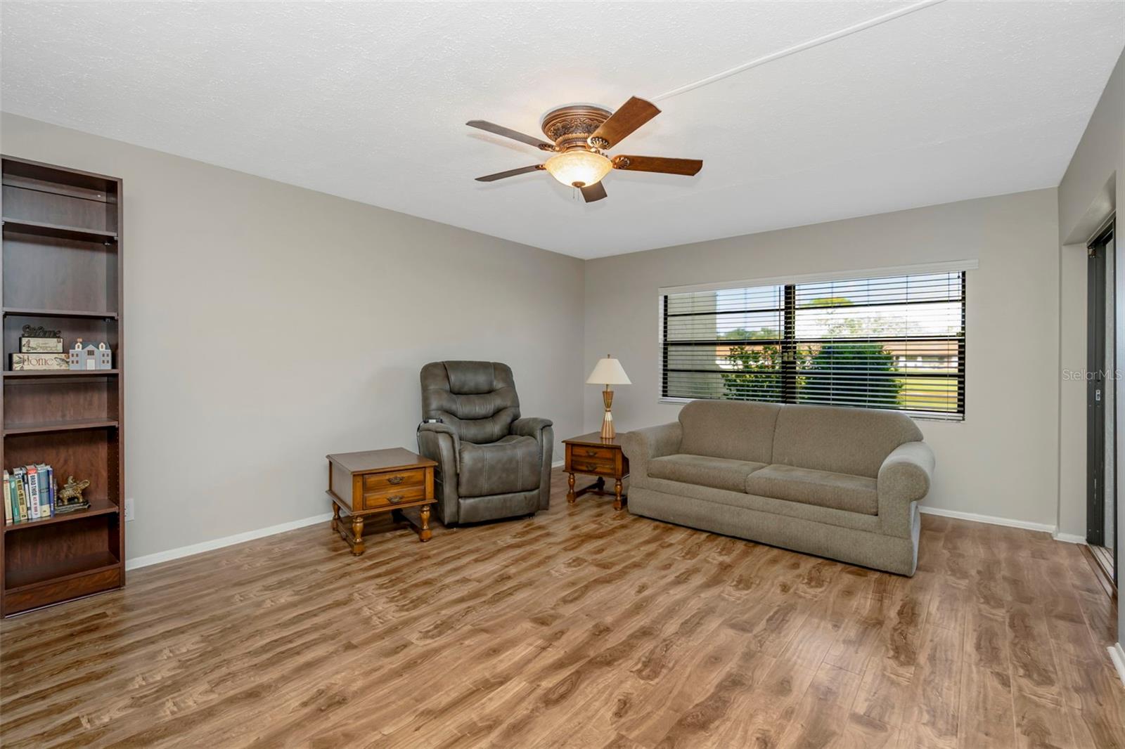 7614 RADCLIFFE CIR #B113 — photo 23
