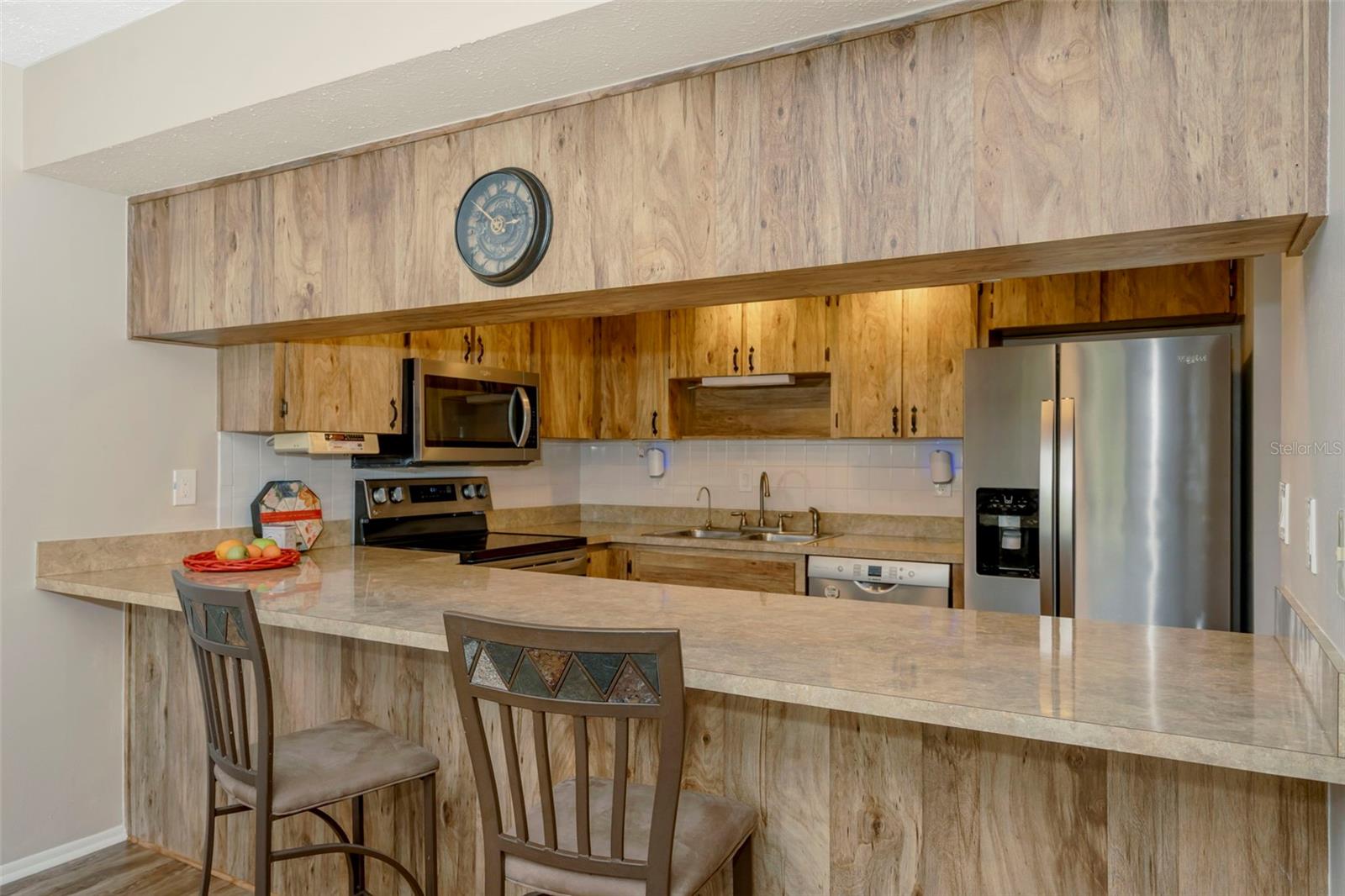 7614 RADCLIFFE CIR #B113 — photo 17