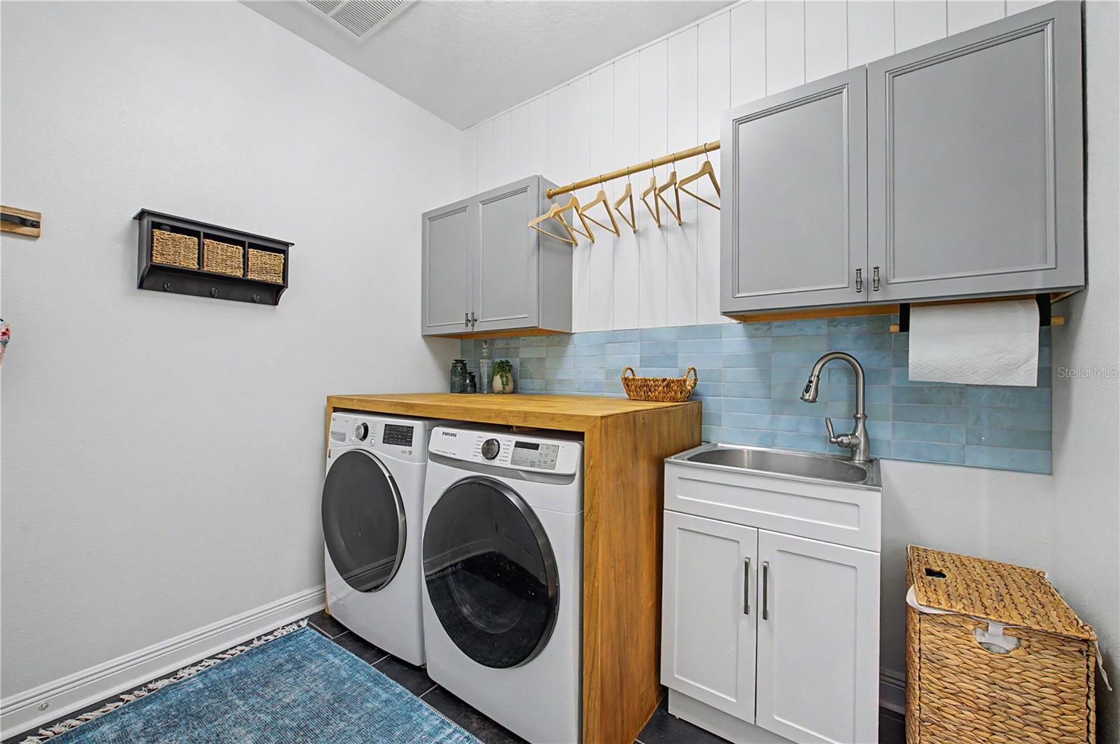 19308 BREYNIA DR — photo 29