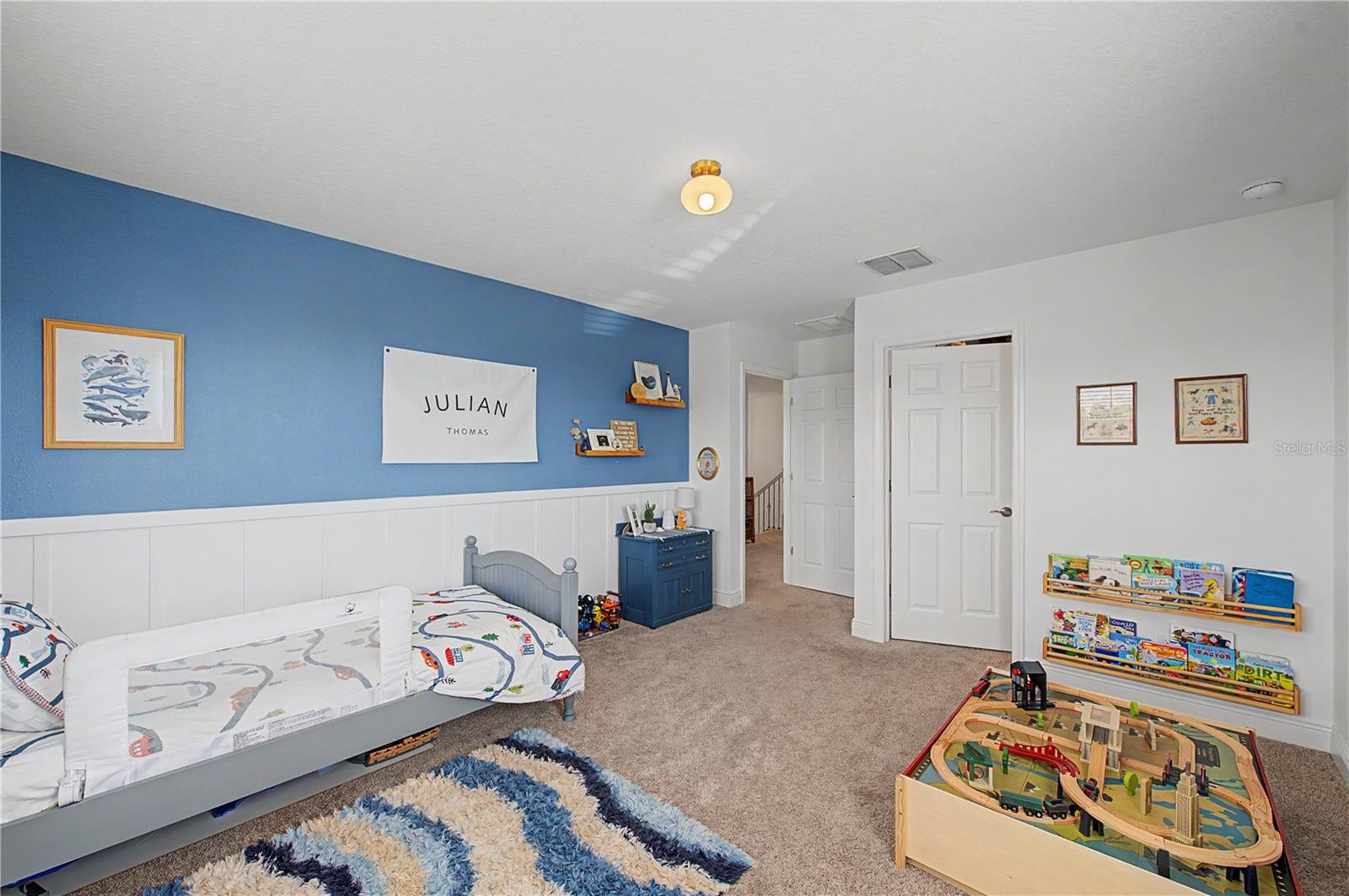 19308 BREYNIA DR — photo 35