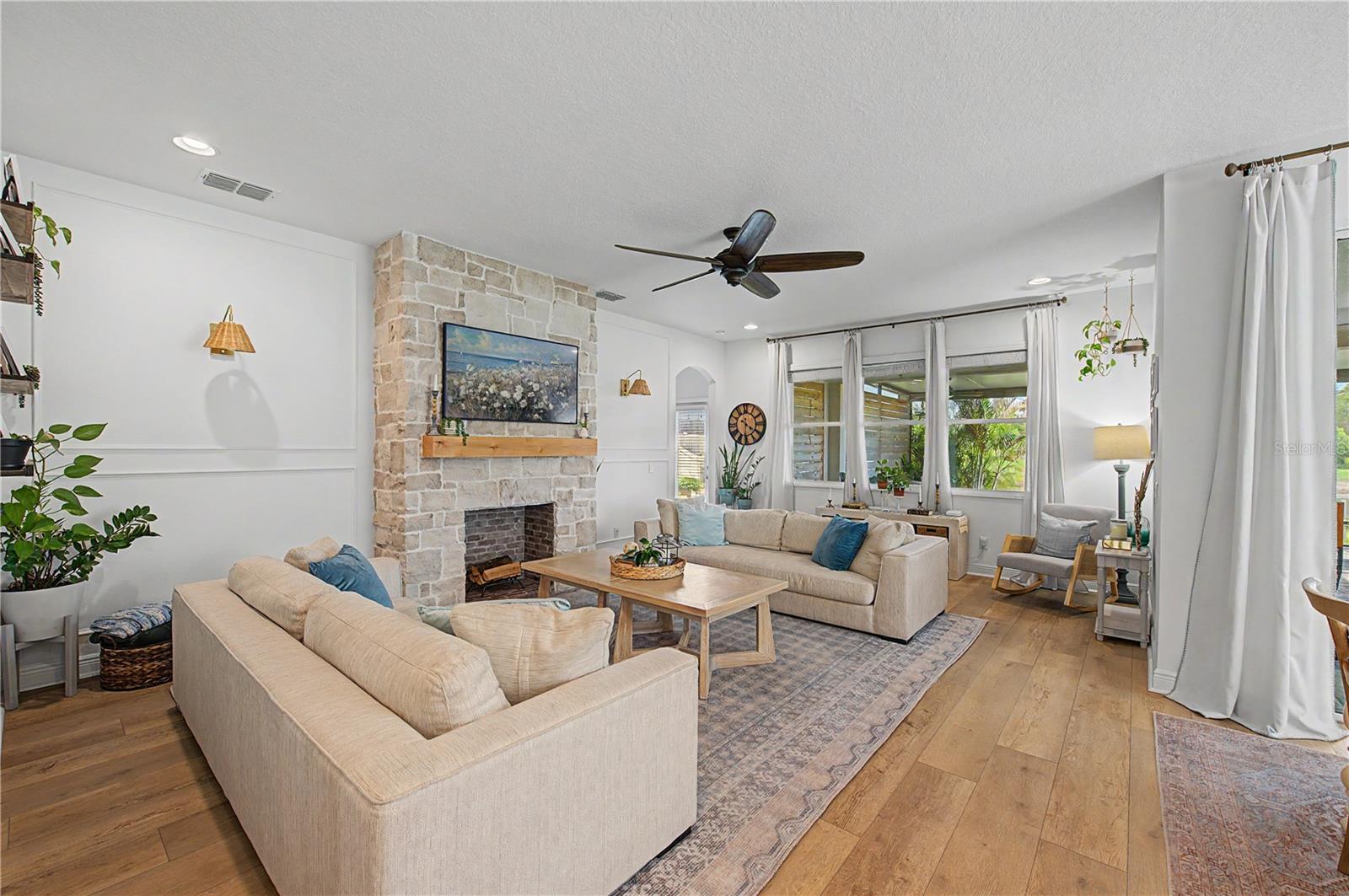 19308 BREYNIA DR — photo 25