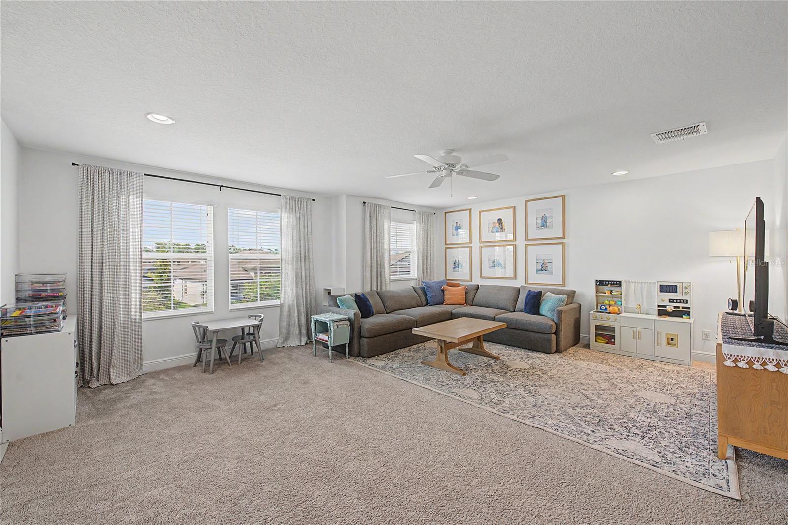19308 BREYNIA DR — photo 33