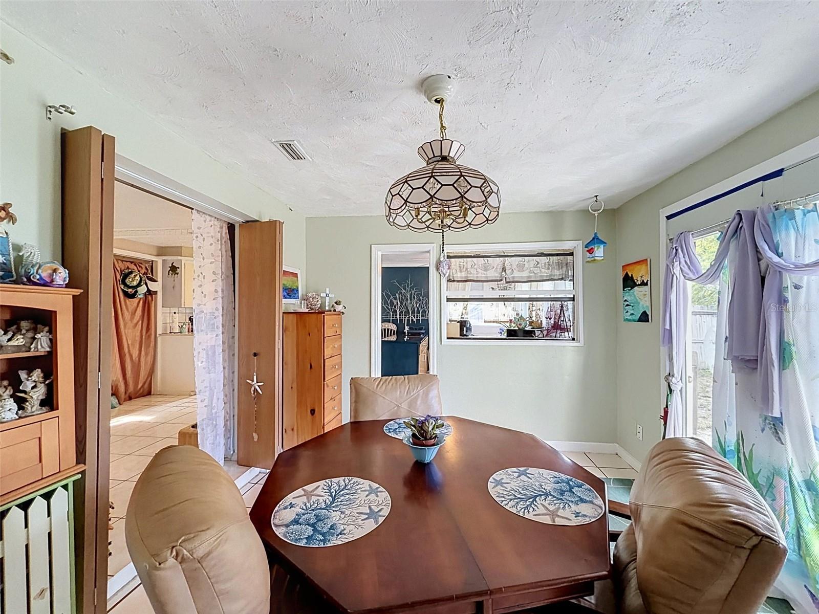 3649 HOLIDAY LAKE DR — photo 32