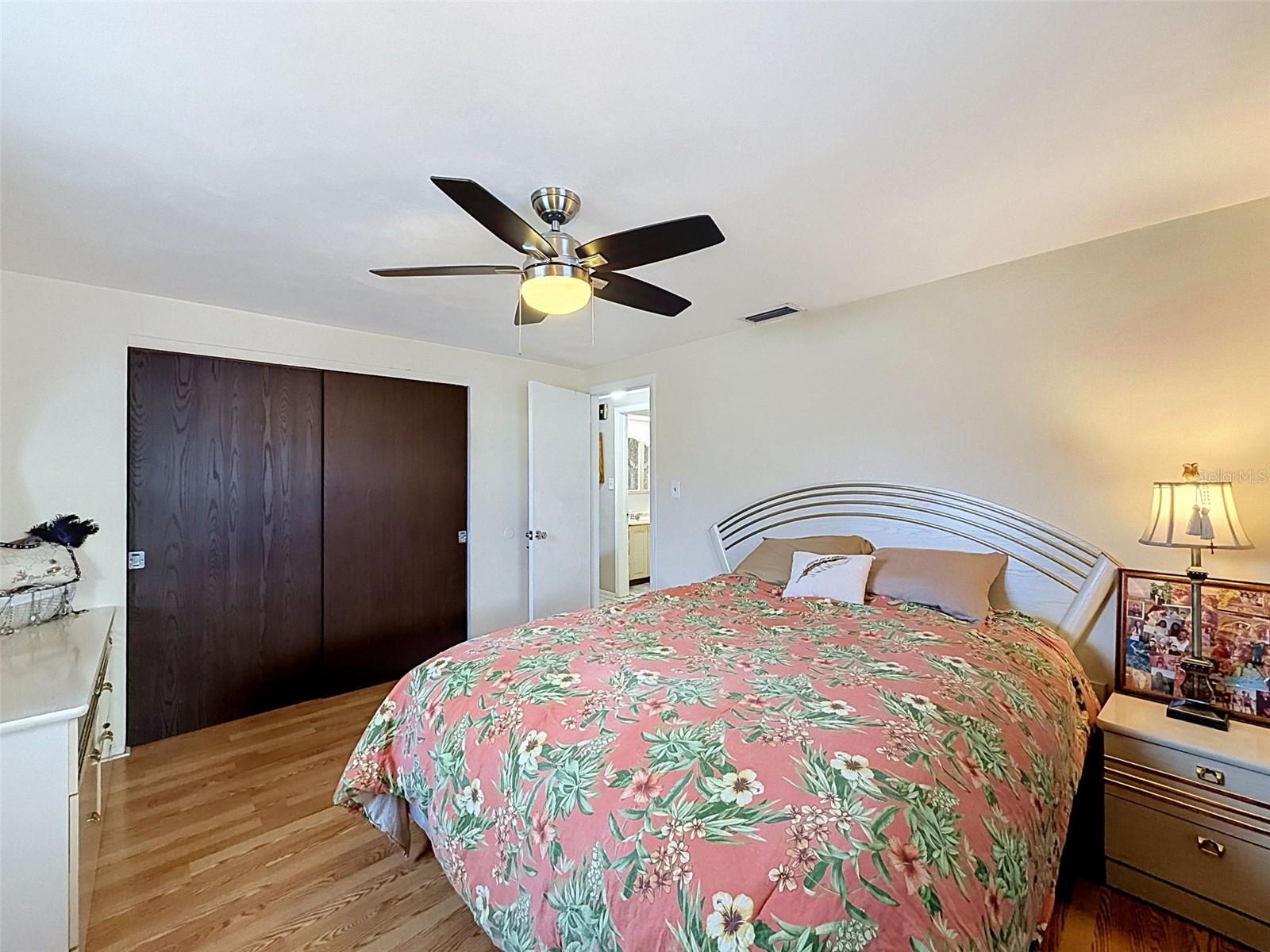 3649 HOLIDAY LAKE DR — photo 25