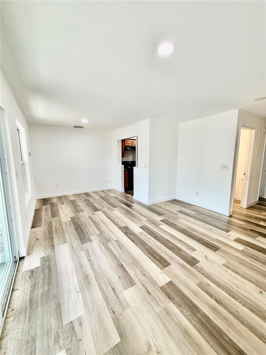 14106 VILLAGE TERRACE DR — photo 40