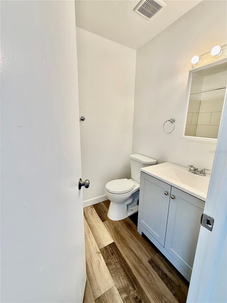 14106 VILLAGE TERRACE DR — photo 18