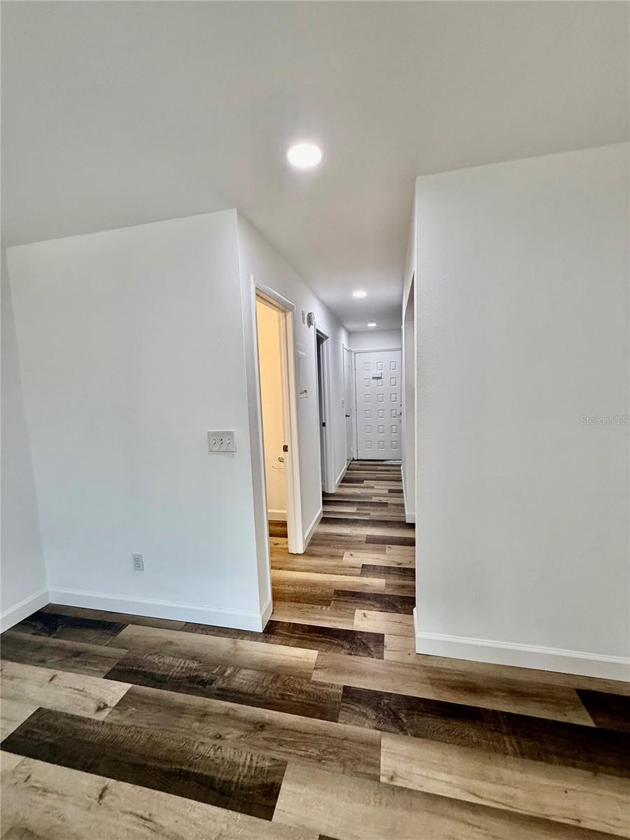 14106 VILLAGE TERRACE DR — photo 41