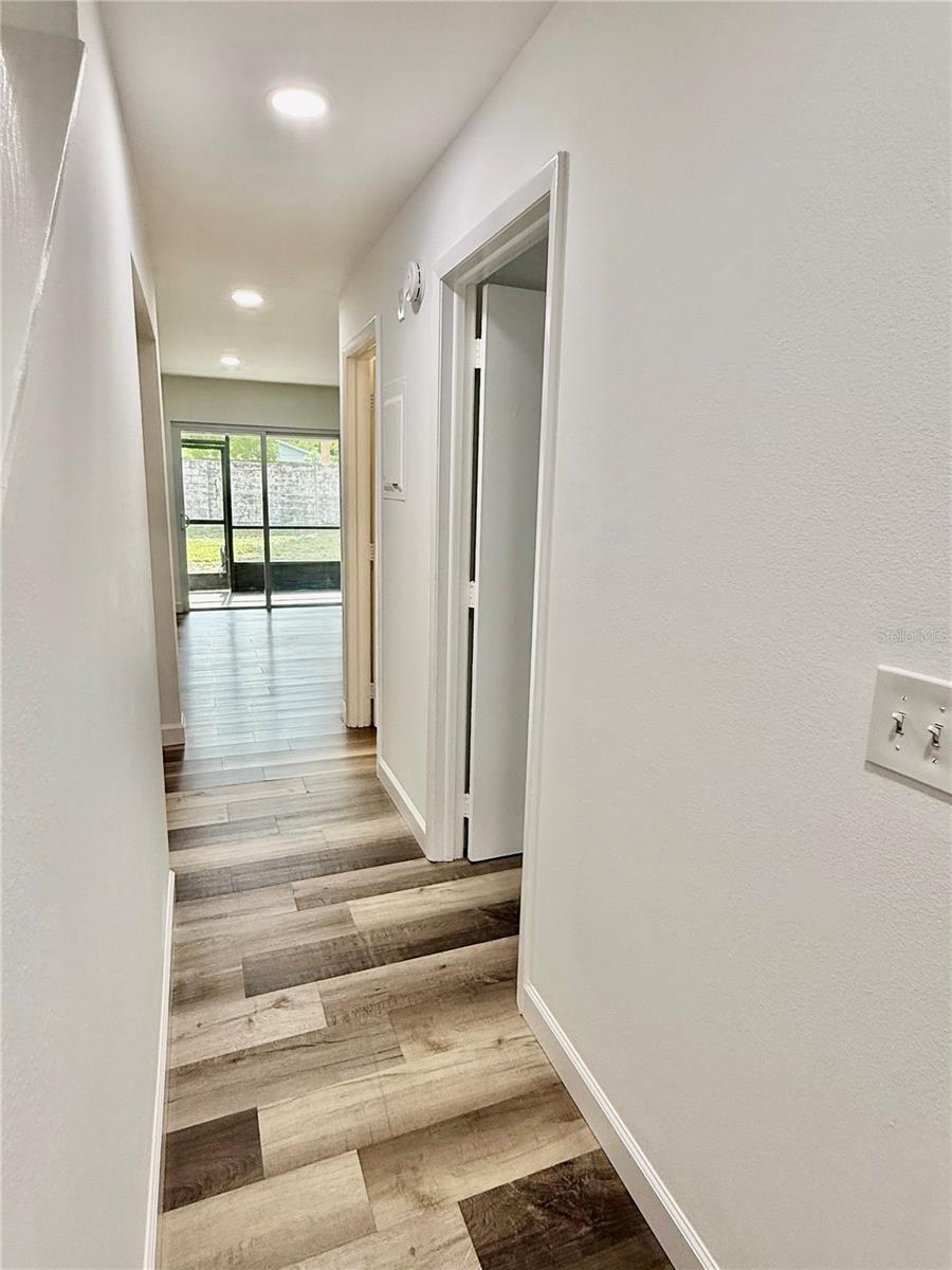 14106 VILLAGE TERRACE DR — photo 23