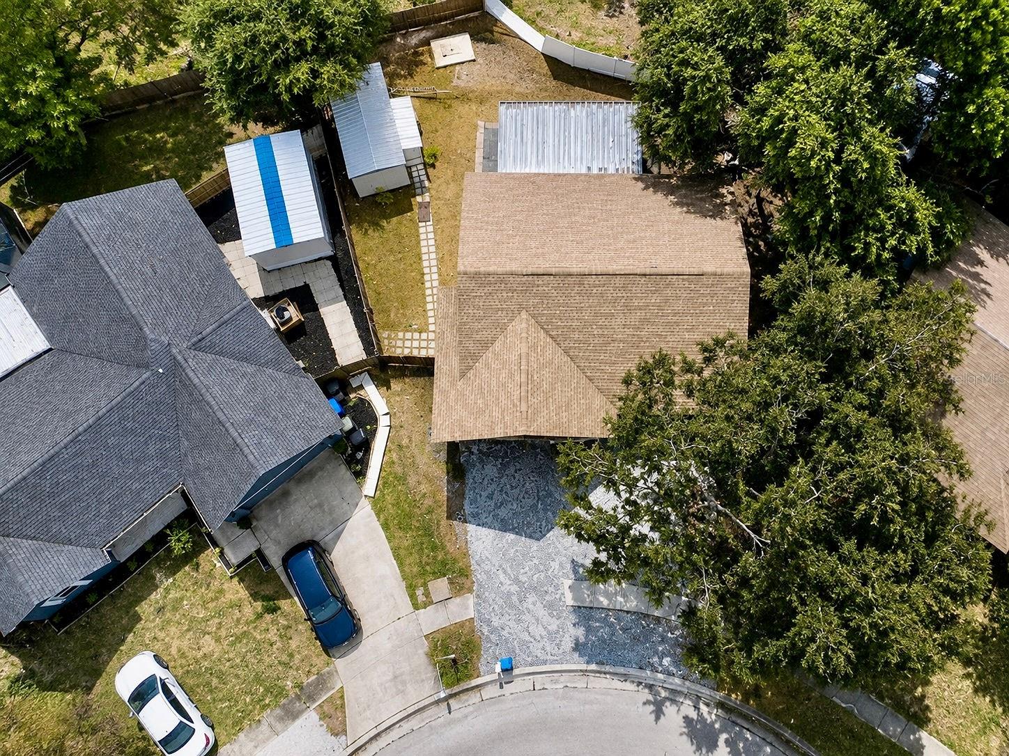 1018 PEACHWOOD DR — photo 32