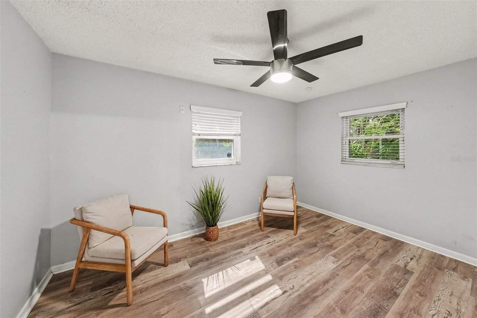 4516 W PAXTON AVE — photo 15