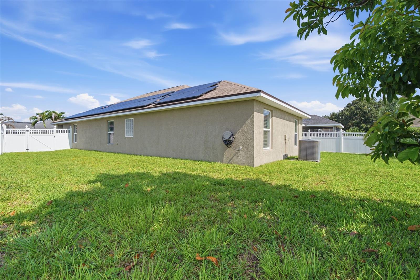 14310 EDINBURGH MOOR DR — photo 31