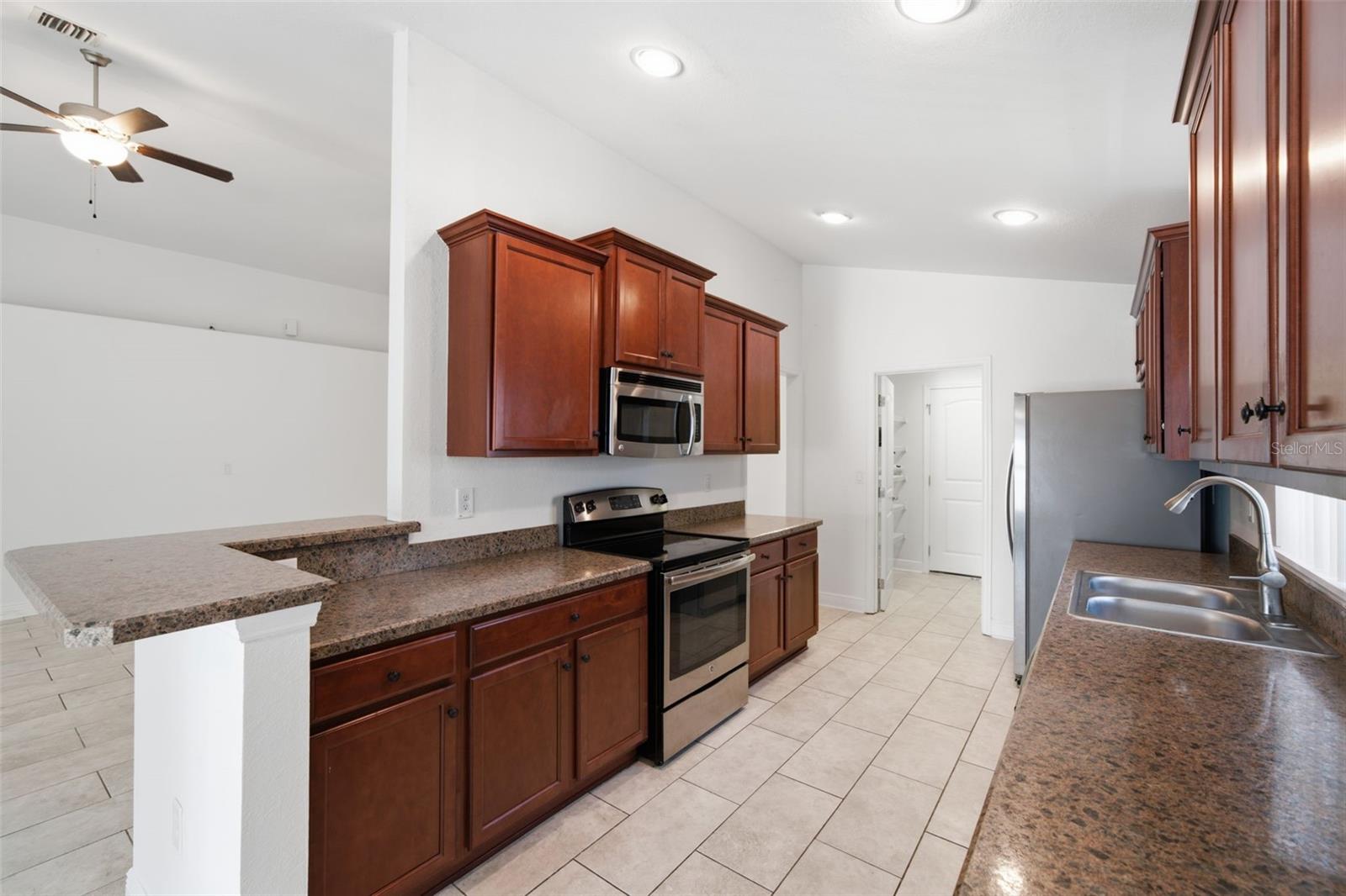 14310 EDINBURGH MOOR DR — photo 6
