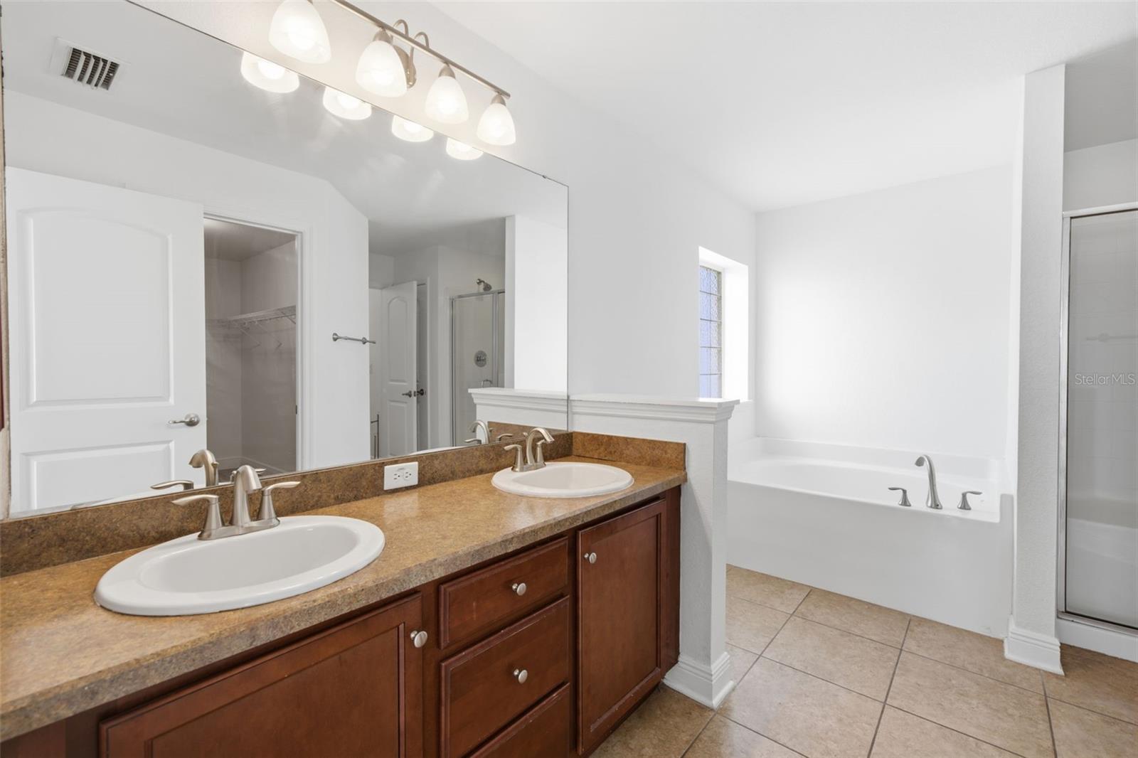 14310 EDINBURGH MOOR DR — photo 16