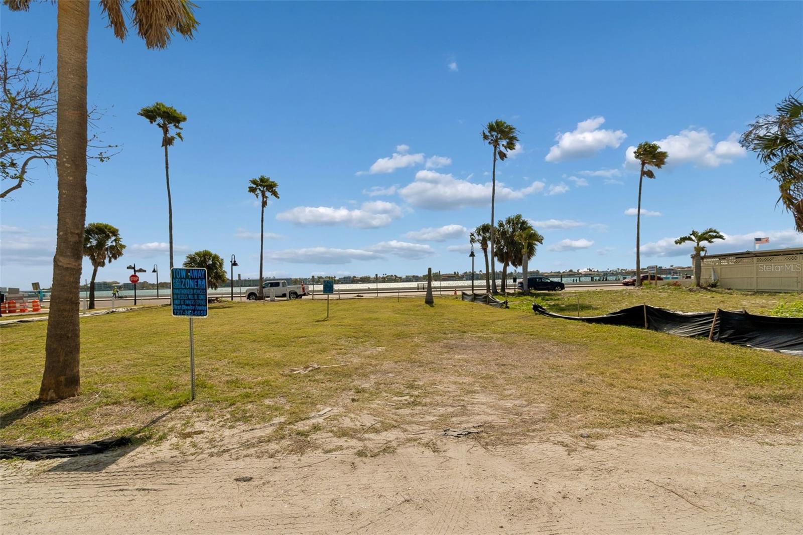 808 PASS A GRILLE WAY — photo 24