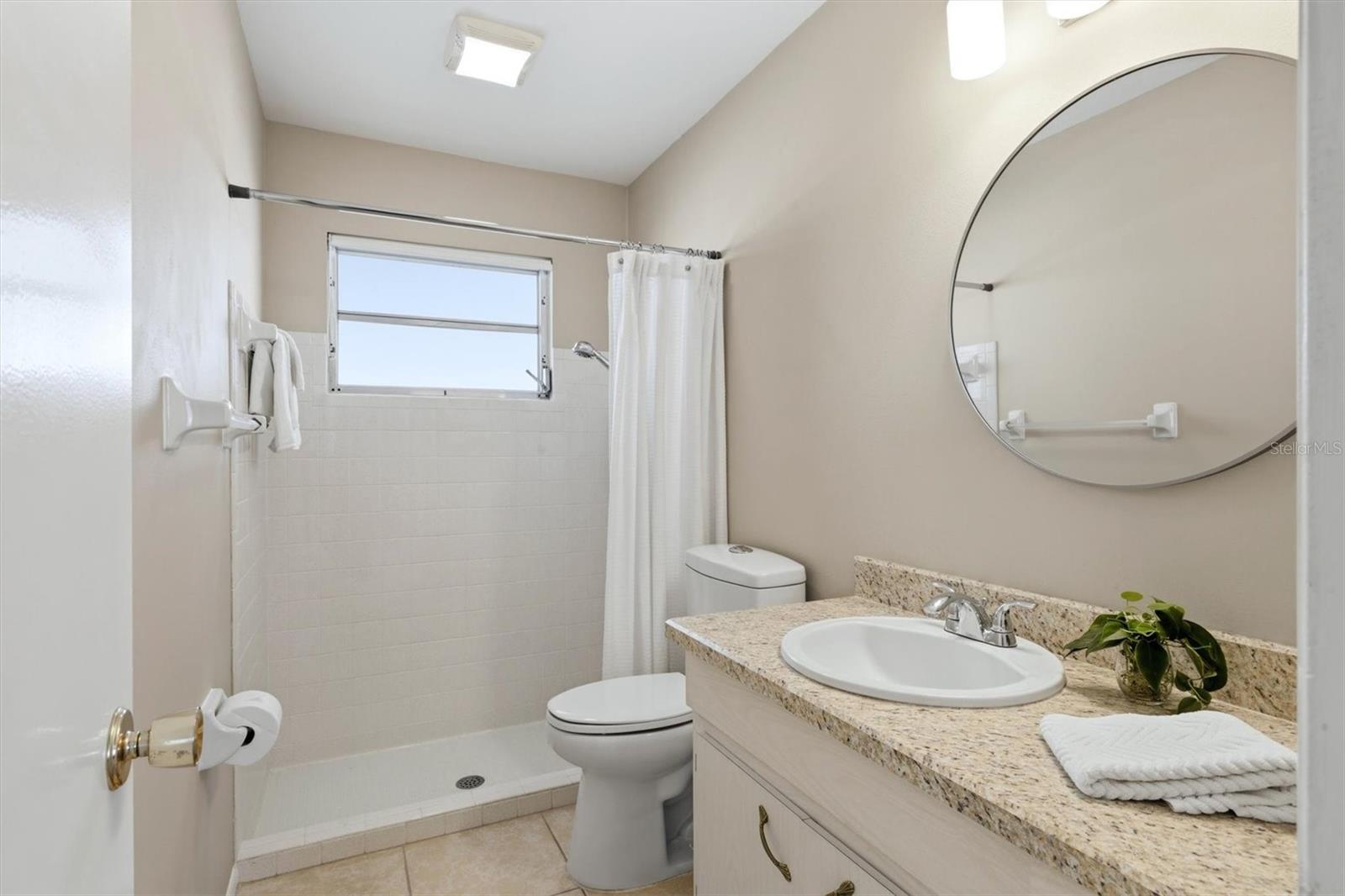 6039 CORAL WAY — photo 10