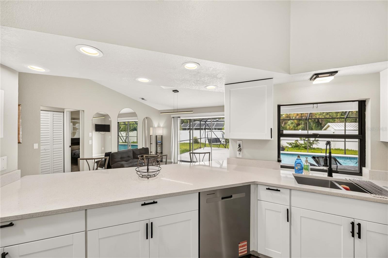 3813 S CRANBERRY BLVD — photo 14