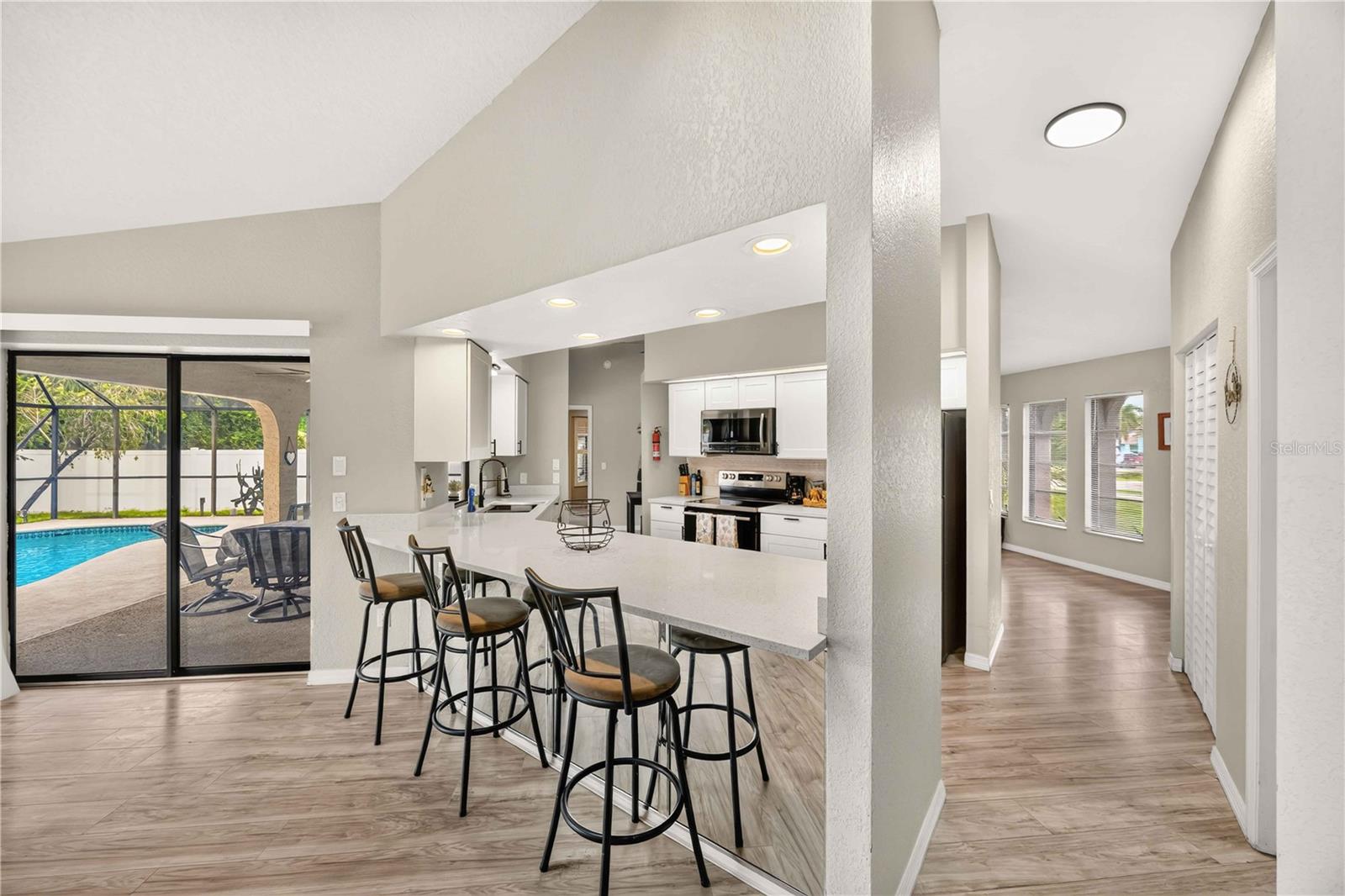 3813 S CRANBERRY BLVD — photo 15