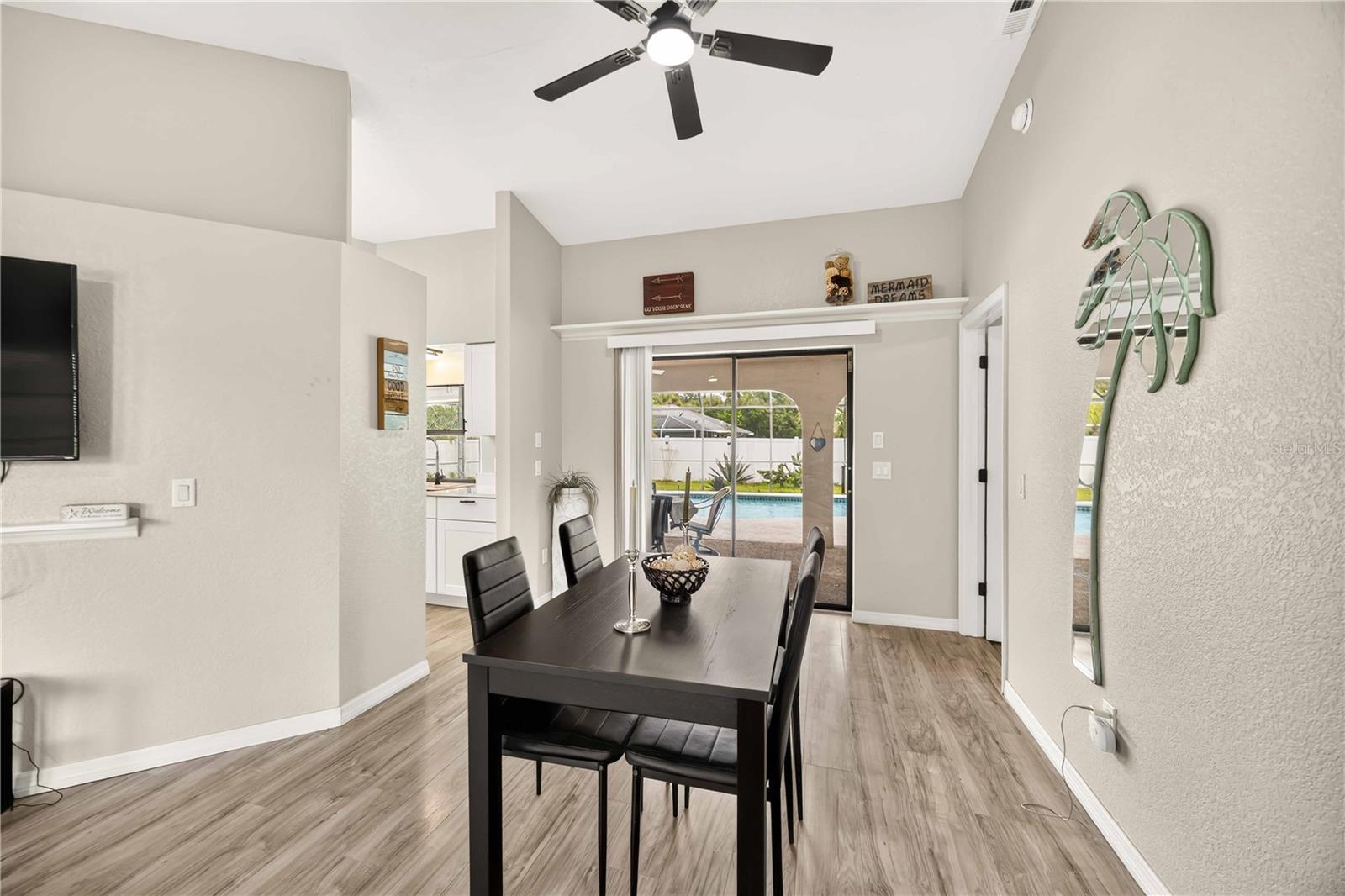 3813 S CRANBERRY BLVD — photo 10