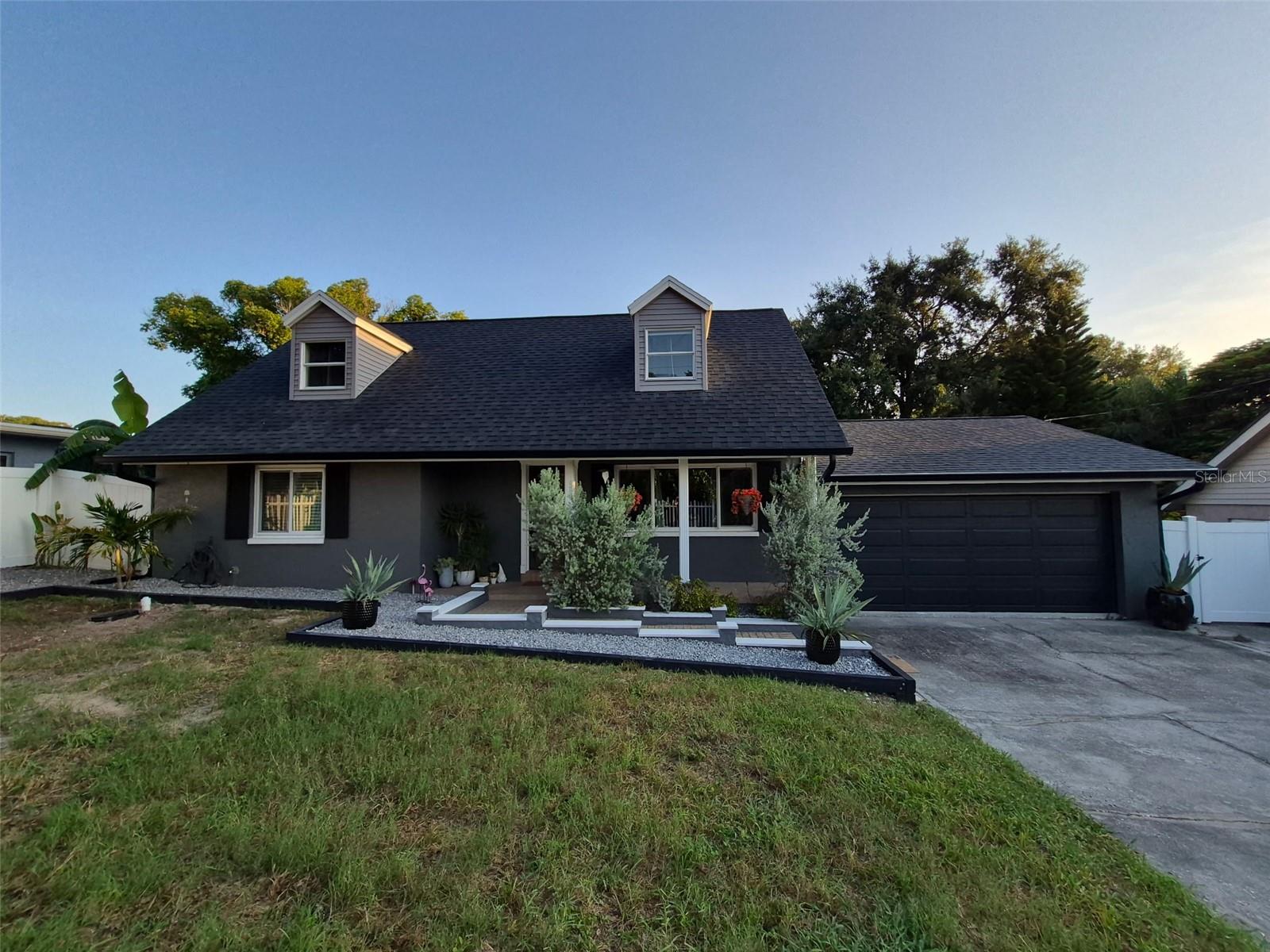 1504 BIG BASS DR — photo 2