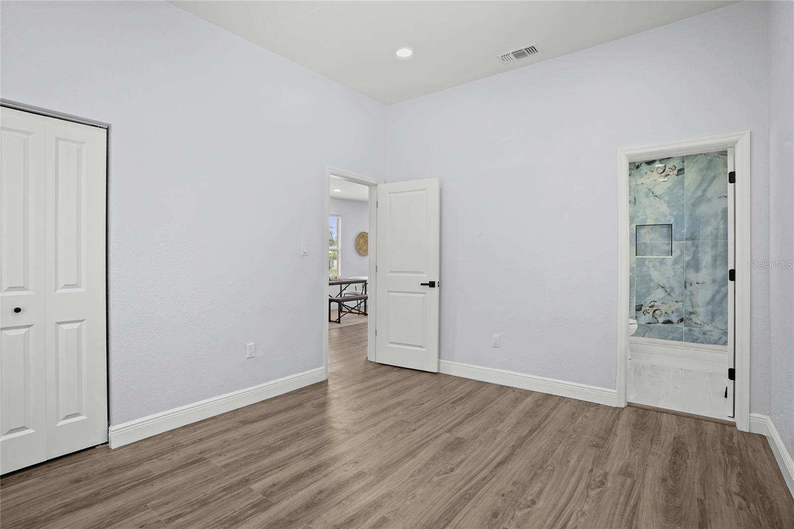 2517 W PALMETTO ST — photo 4