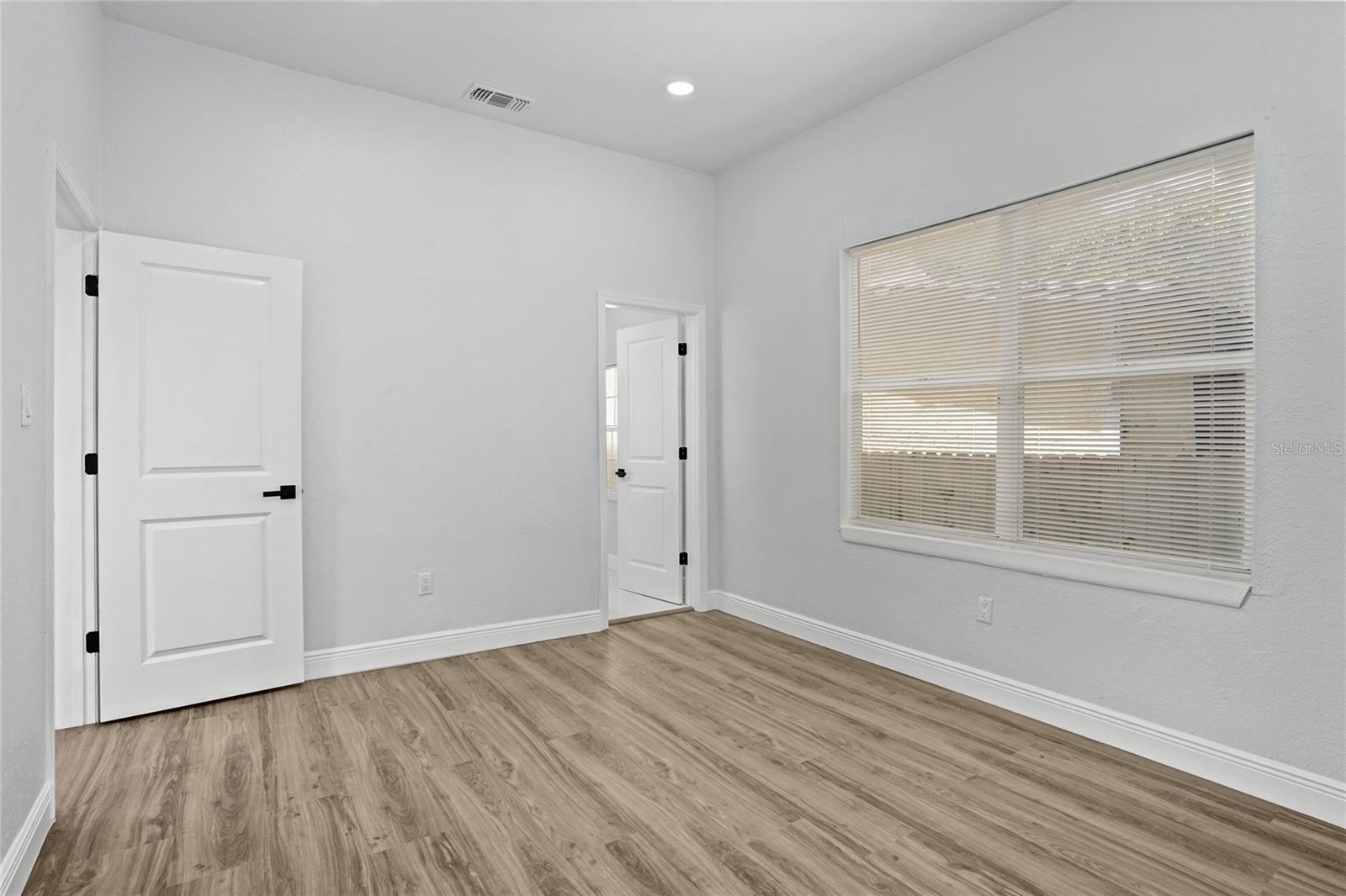 2517 W PALMETTO ST — photo 5
