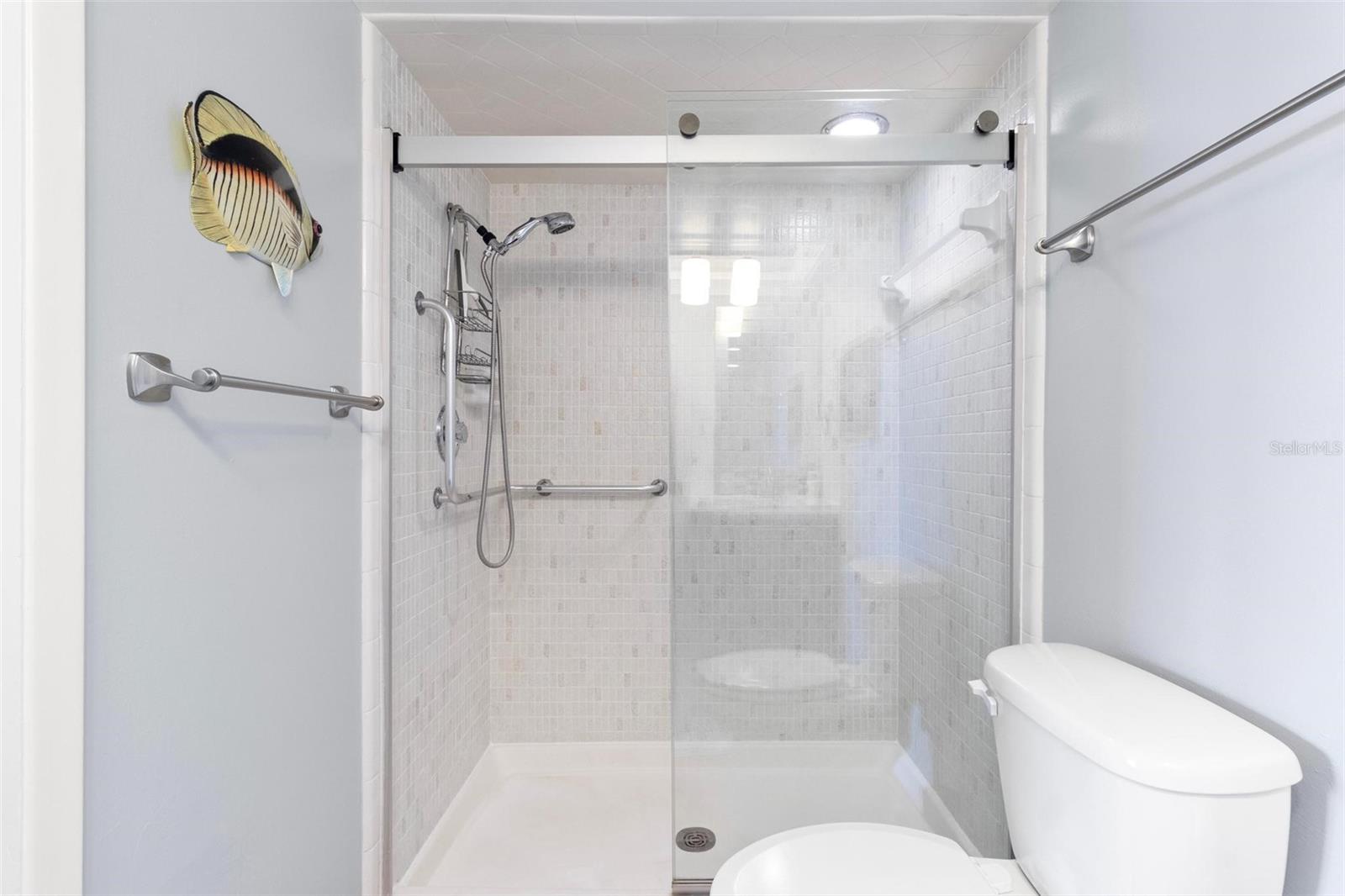 5220 BRITTANY DR S #1309 — photo 22