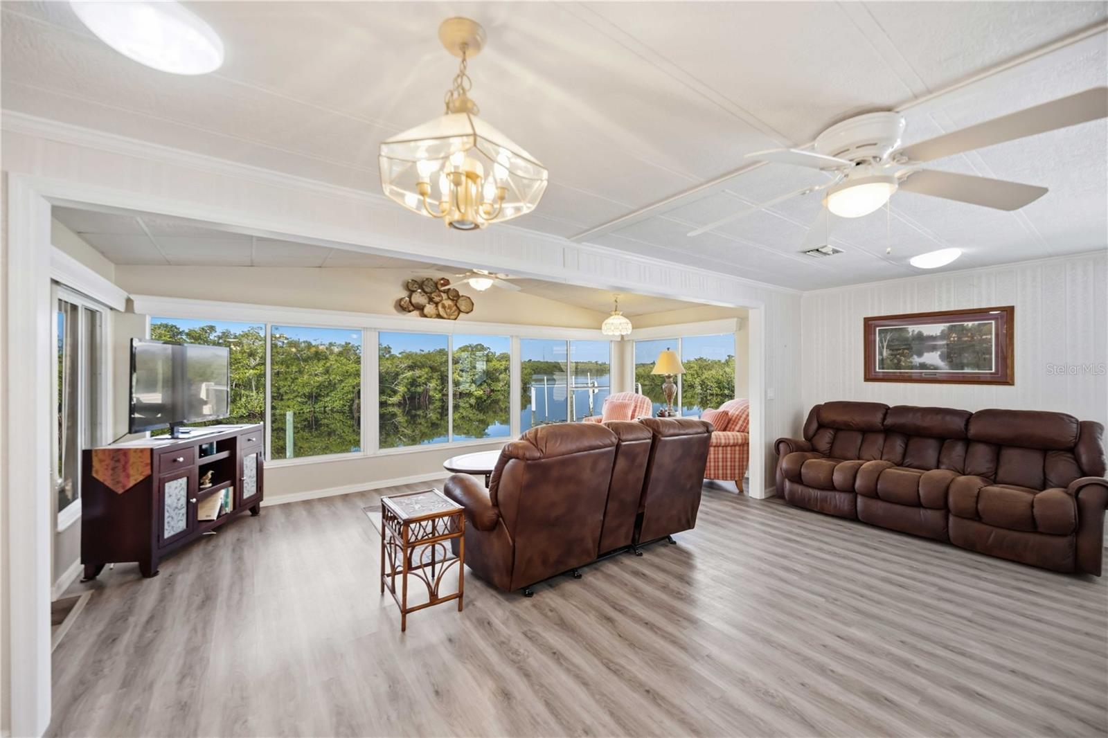 112 ISLAND POINT RD — photo 5