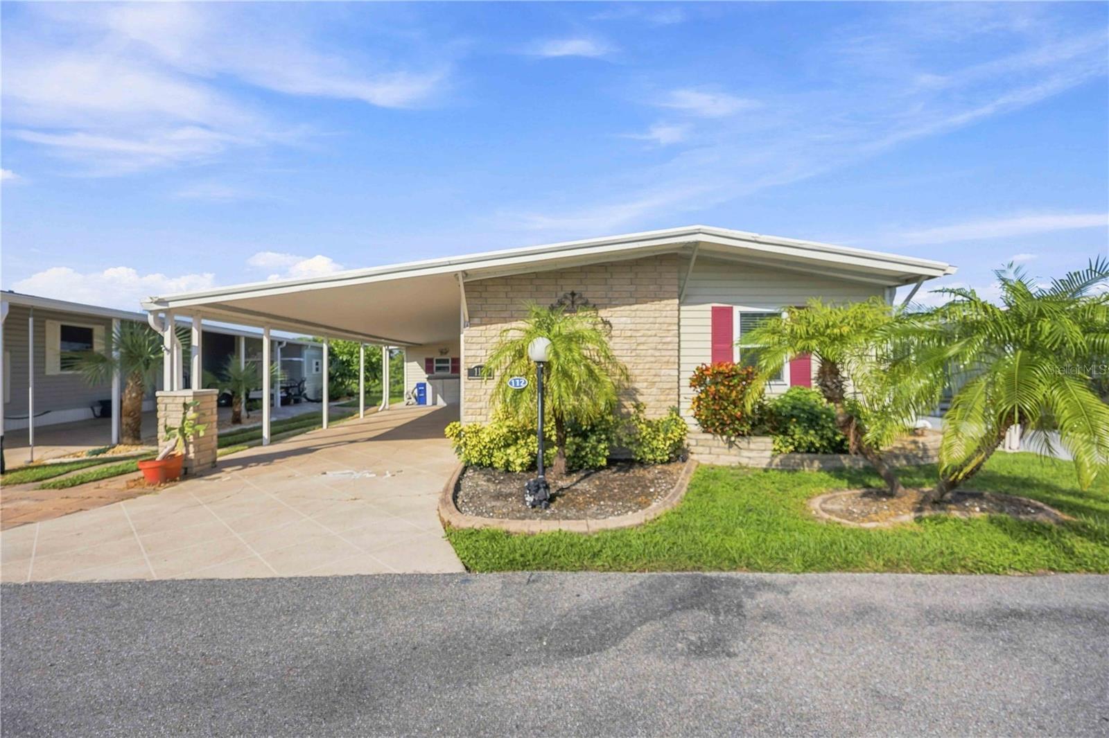 112 ISLAND POINT RD — photo 3