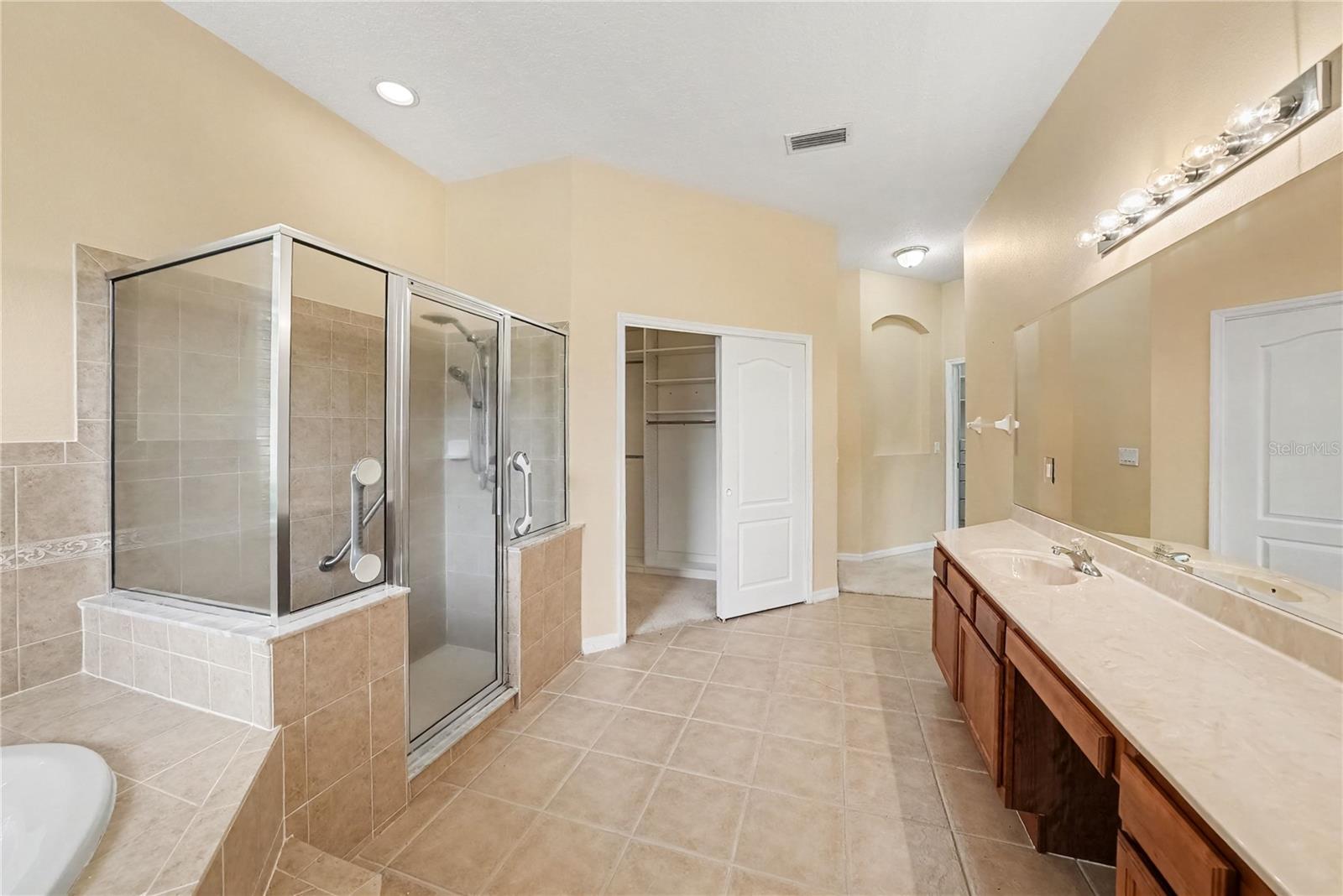 316 HARTS OAK PL — photo 16
