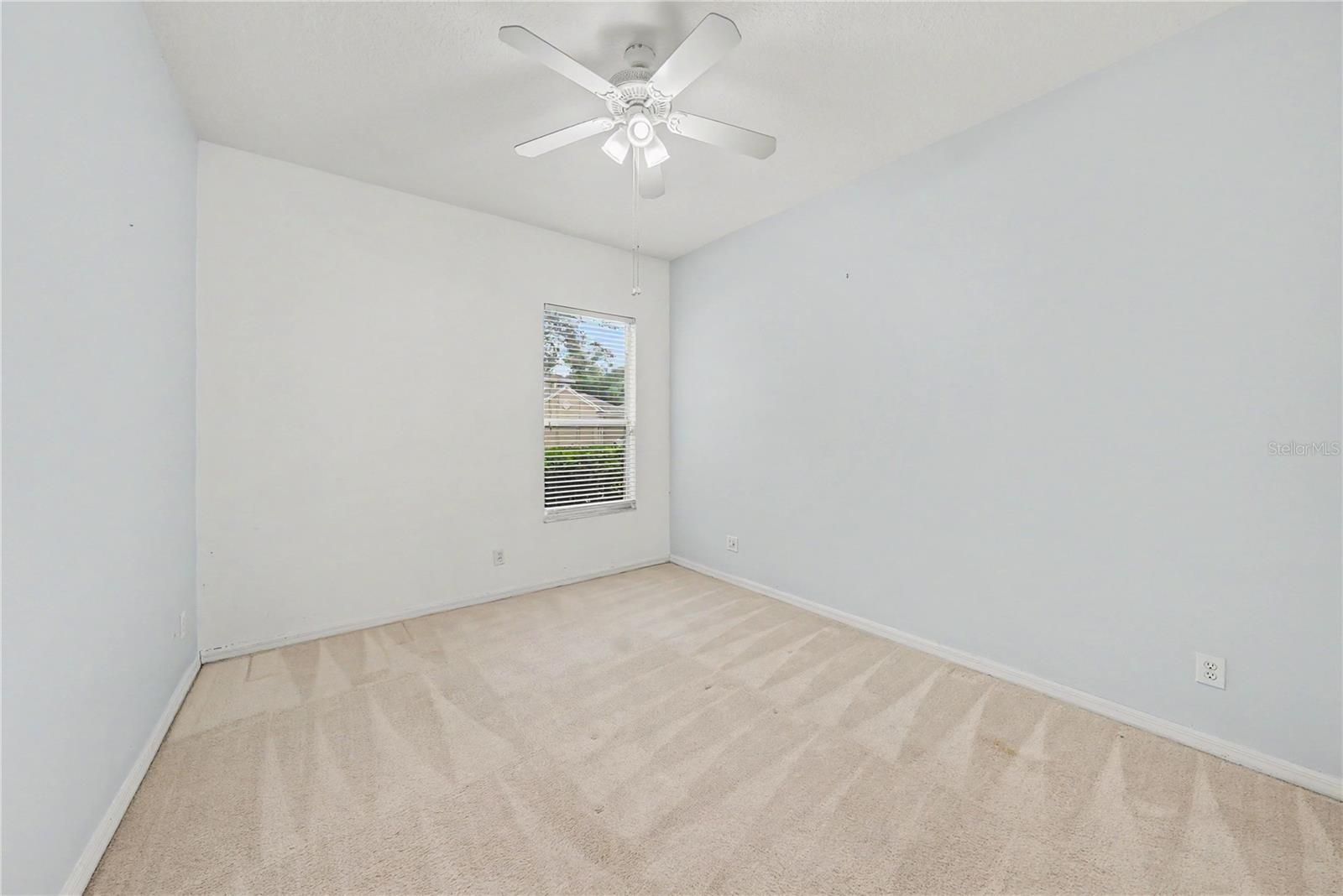316 HARTS OAK PL — photo 21