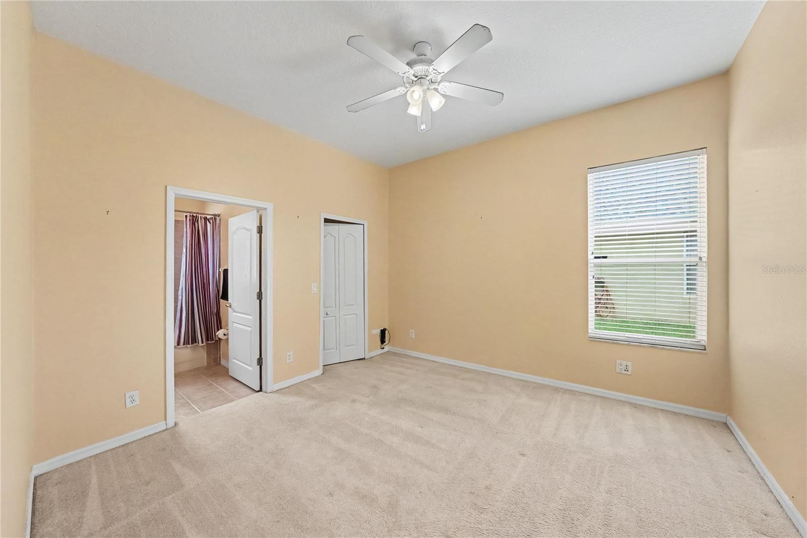 316 HARTS OAK PL — photo 18