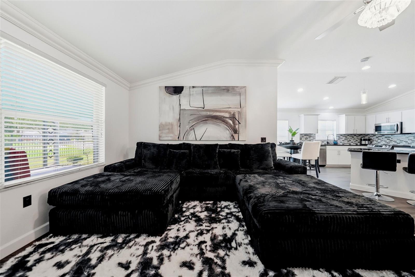 4037 WARWICK HILLS DR — photo 16