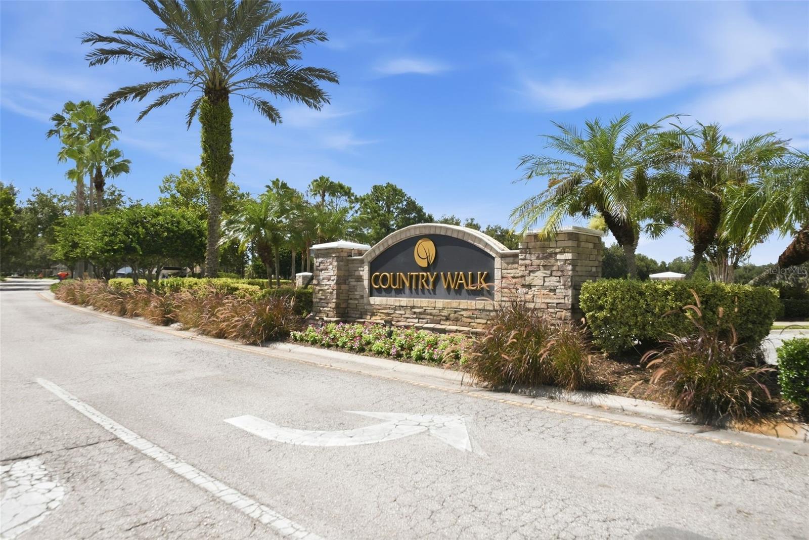 4037 WARWICK HILLS DR — photo 42