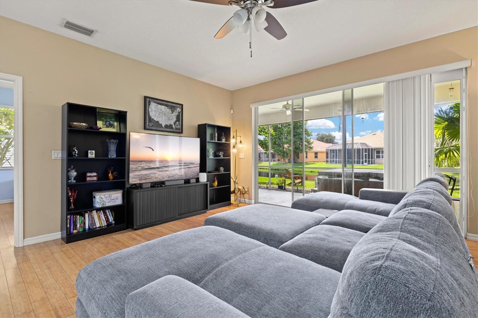 6252 DONNINGTON CT — photo 20