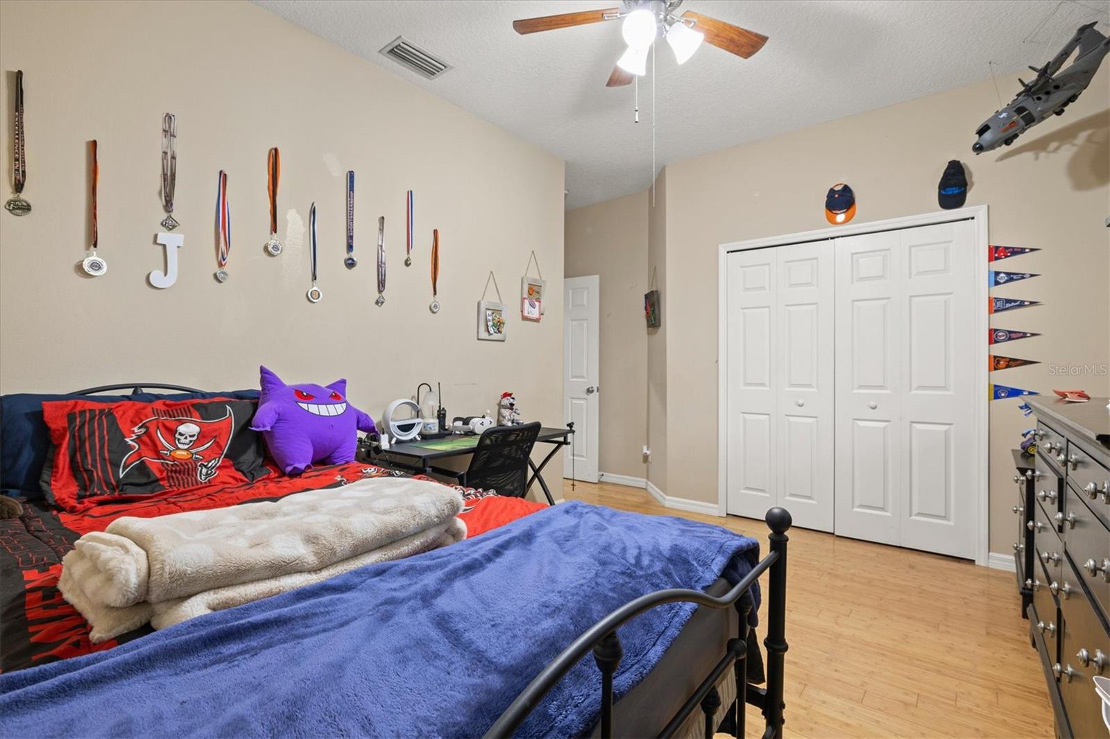 6252 DONNINGTON CT — photo 32