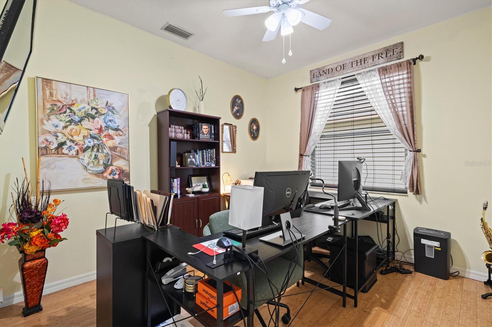 6252 DONNINGTON CT — photo 36