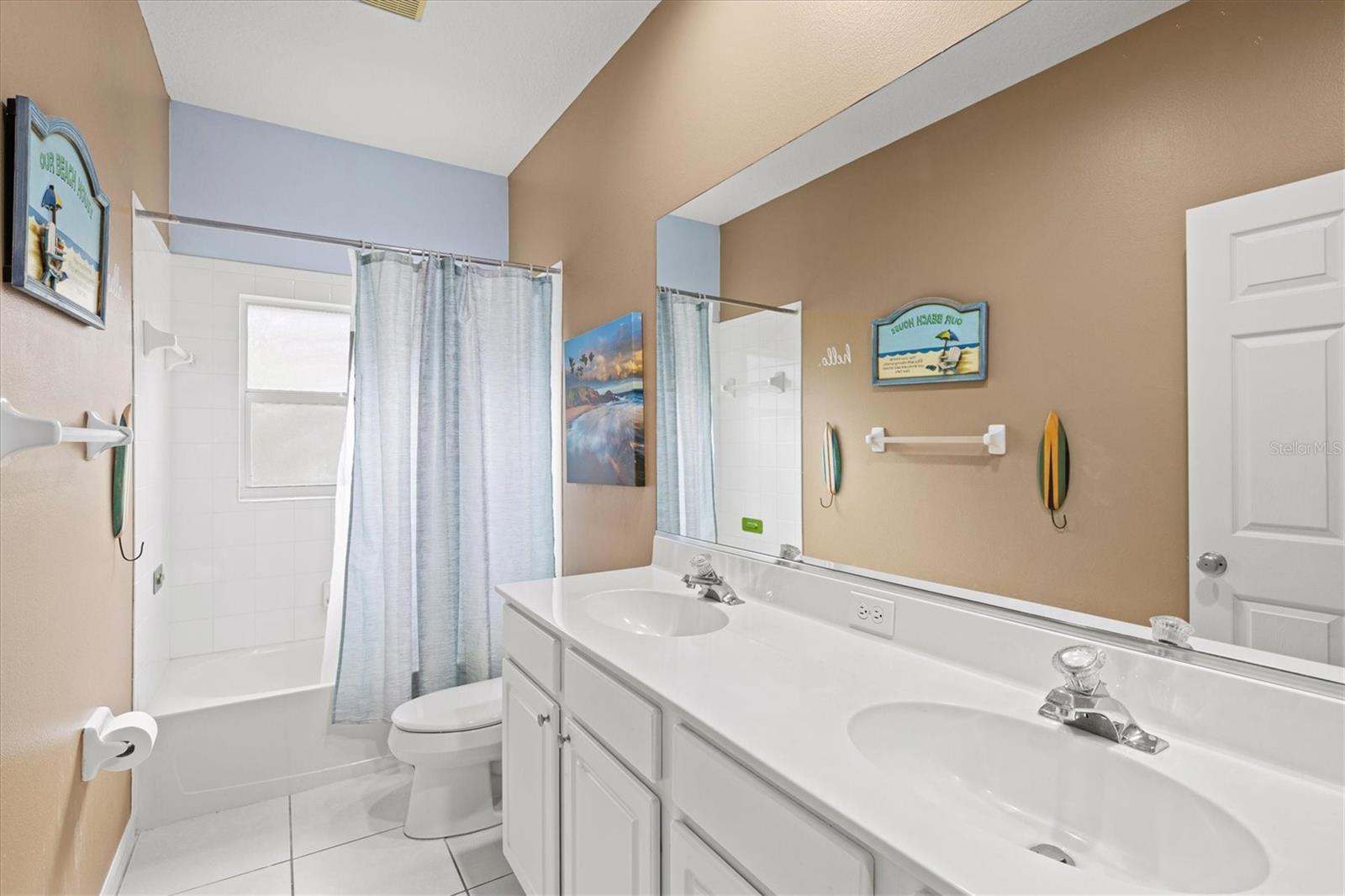 6252 DONNINGTON CT — photo 33