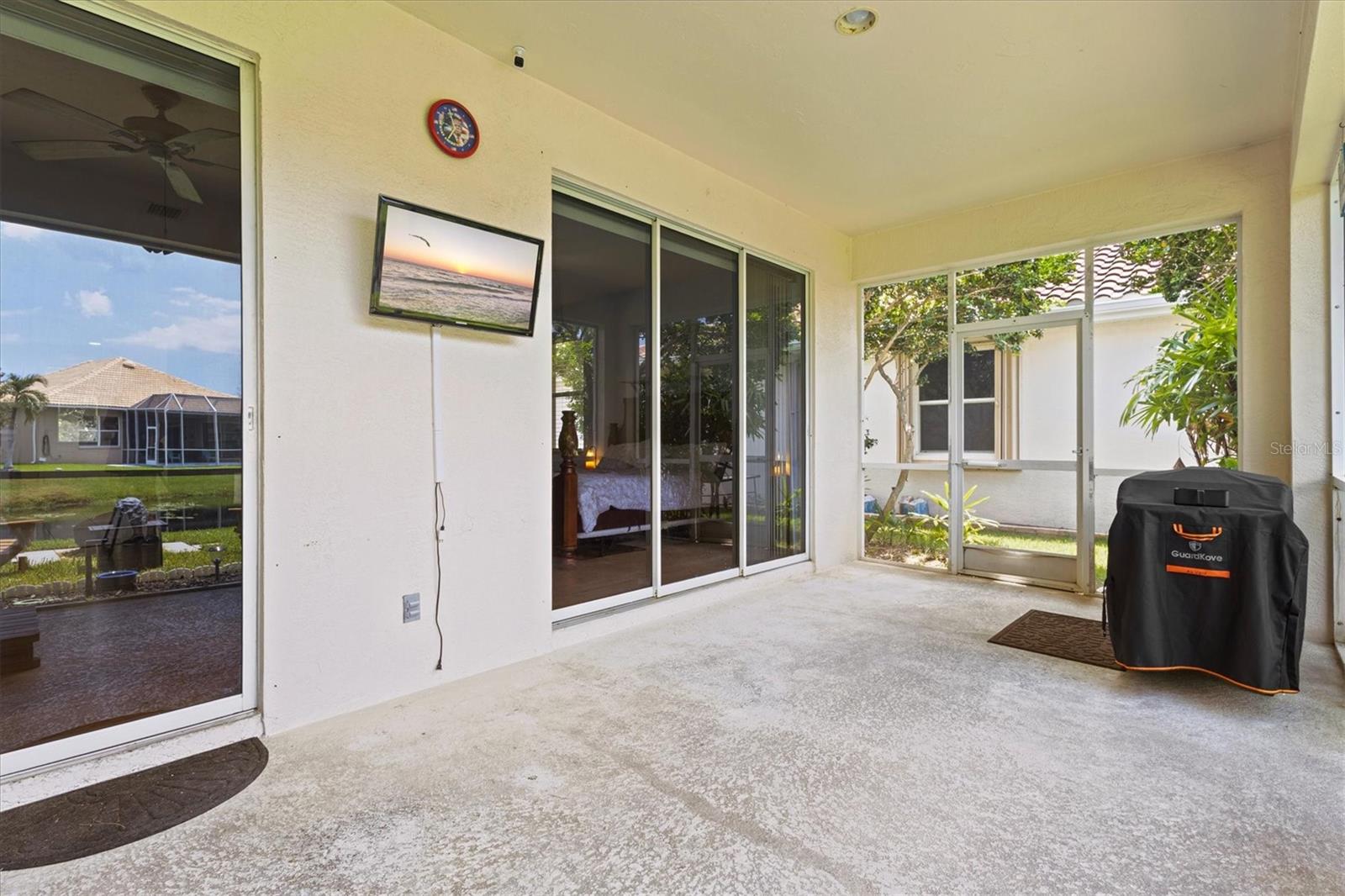 6252 DONNINGTON CT — photo 41
