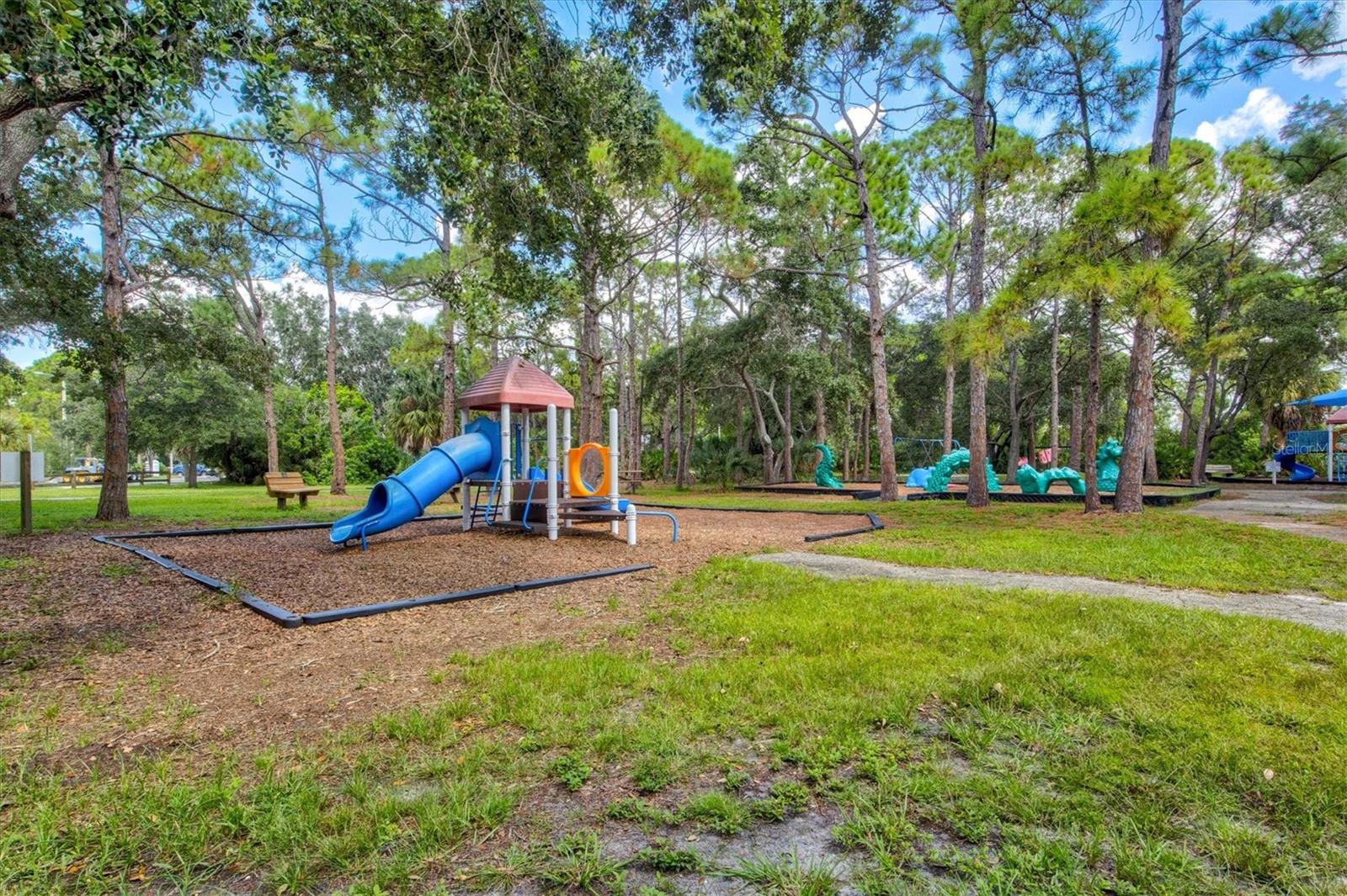 6252 DONNINGTON CT — photo 75