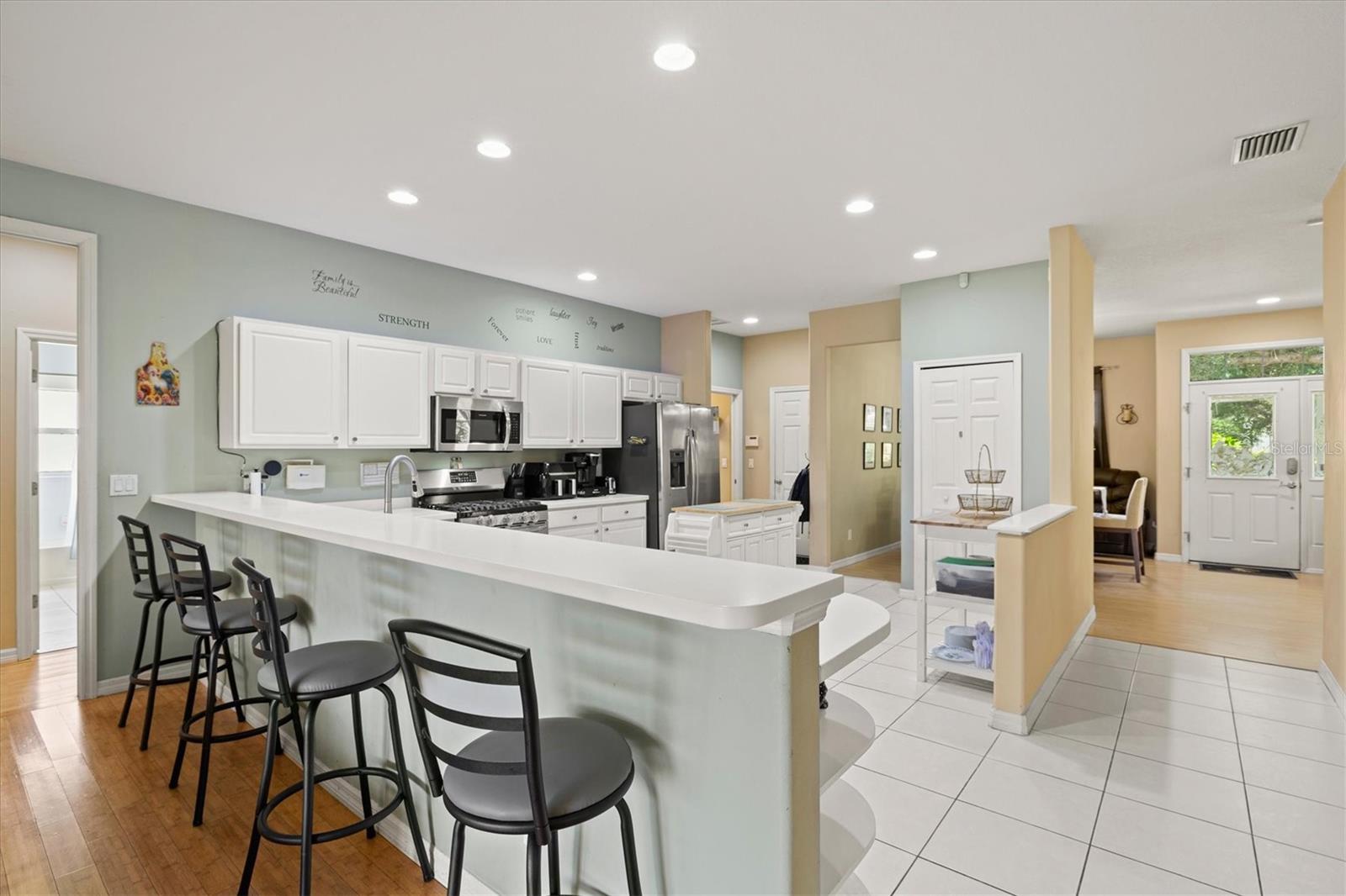 6252 DONNINGTON CT — photo 16