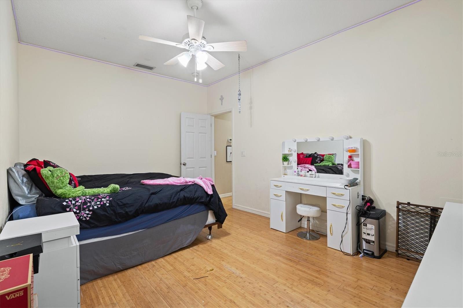 6252 DONNINGTON CT — photo 35