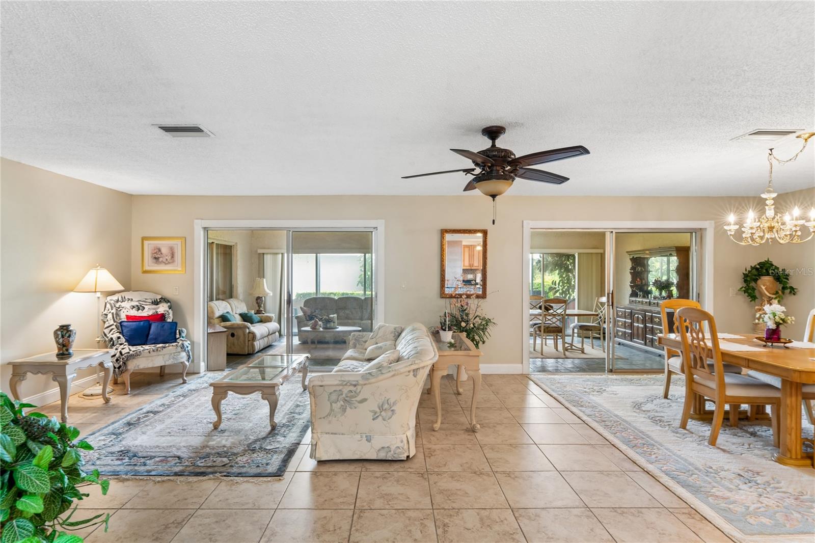 1520 PALMER CT — photo 5