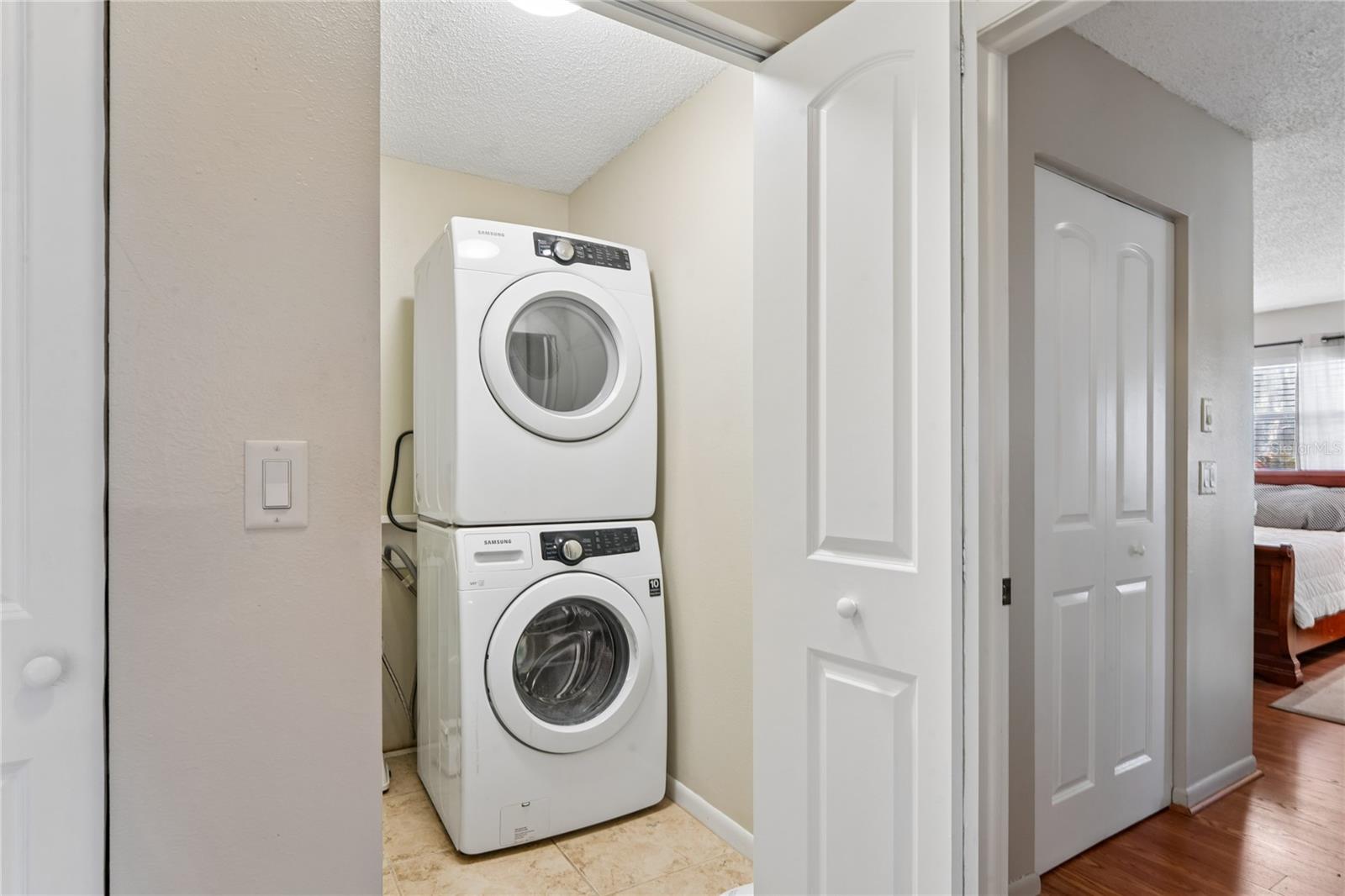 1520 PALMER CT — photo 45